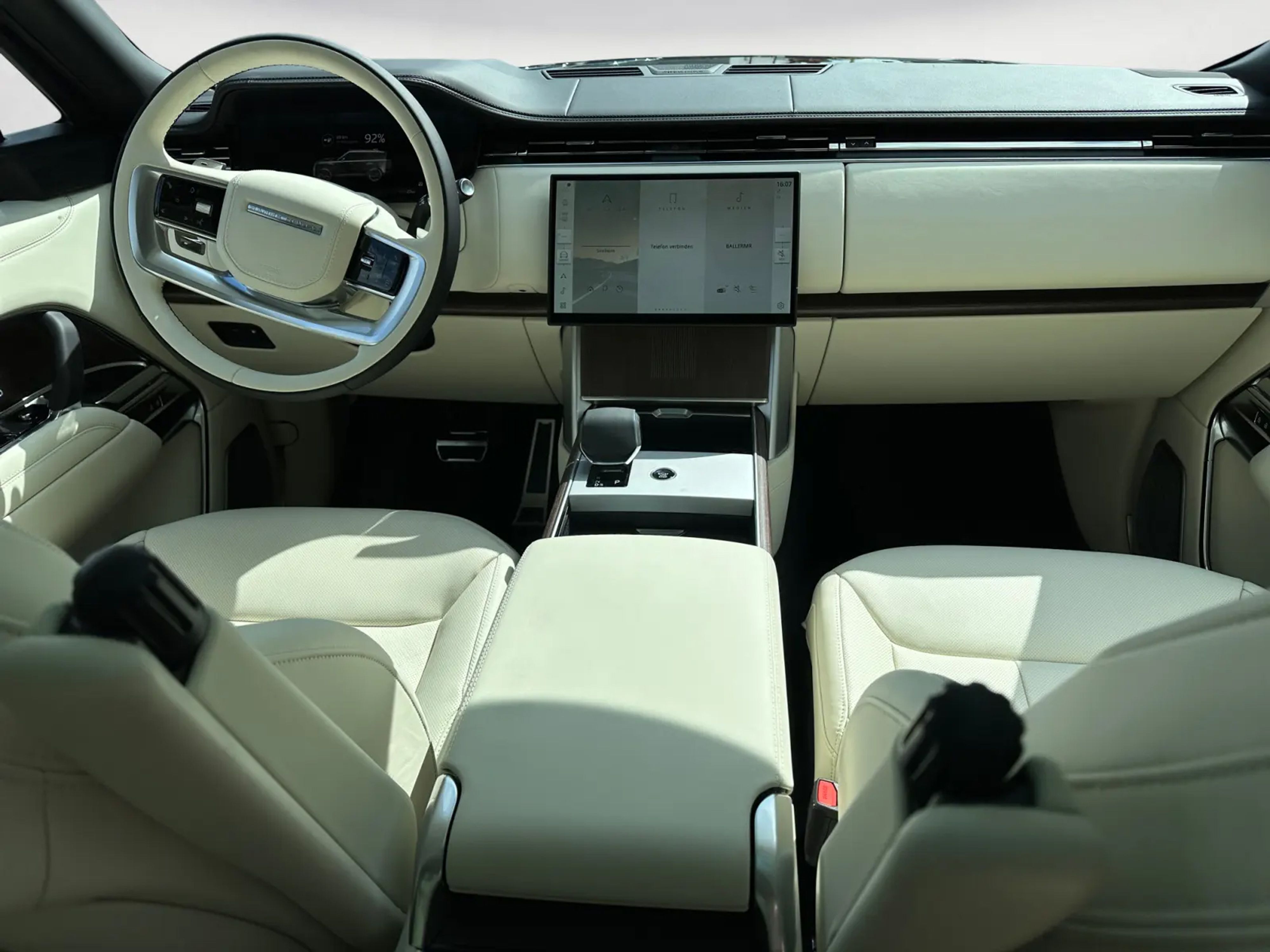 Land Rover - Range Rover LWB P460e AUTOBIOGRAPHY