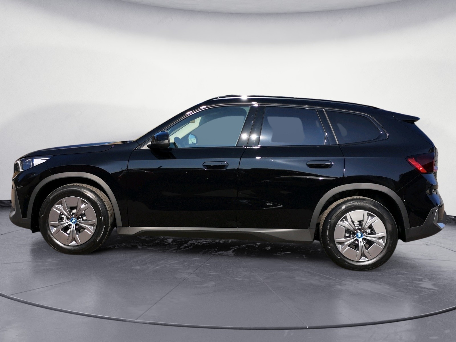 BMW - iX1 xDrive30