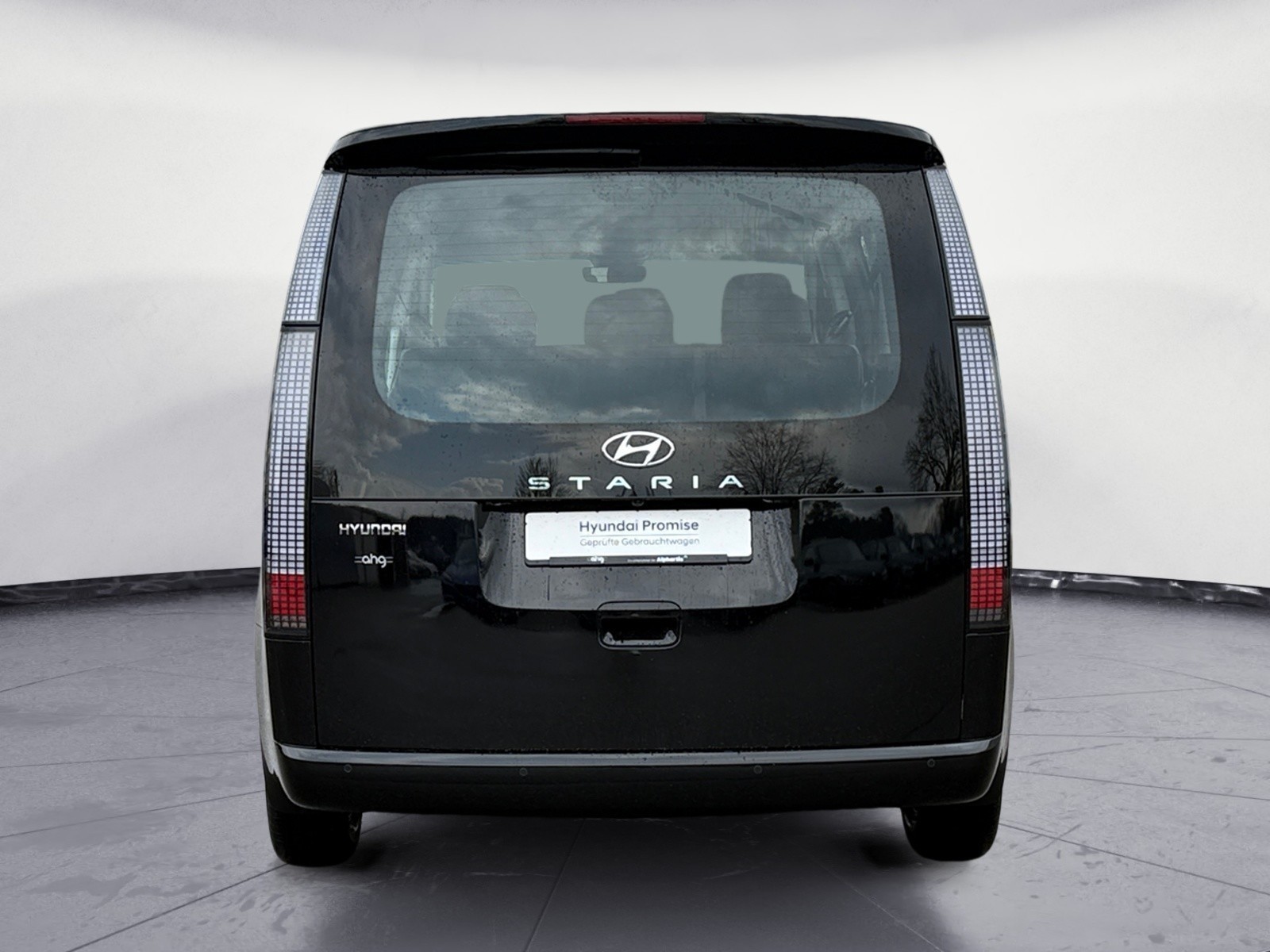 Hyundai - Staria 2.2 CRDi 2WD Trend