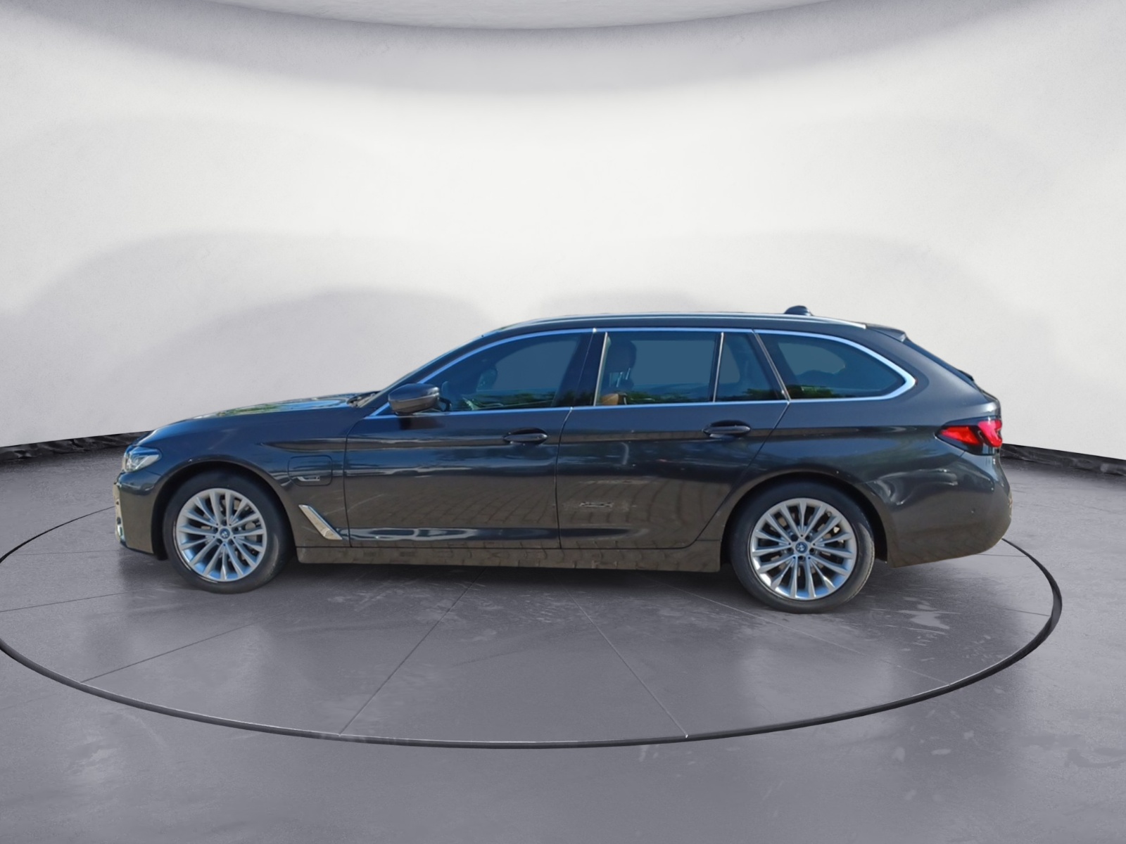 BMW - 530e xDrive Touring