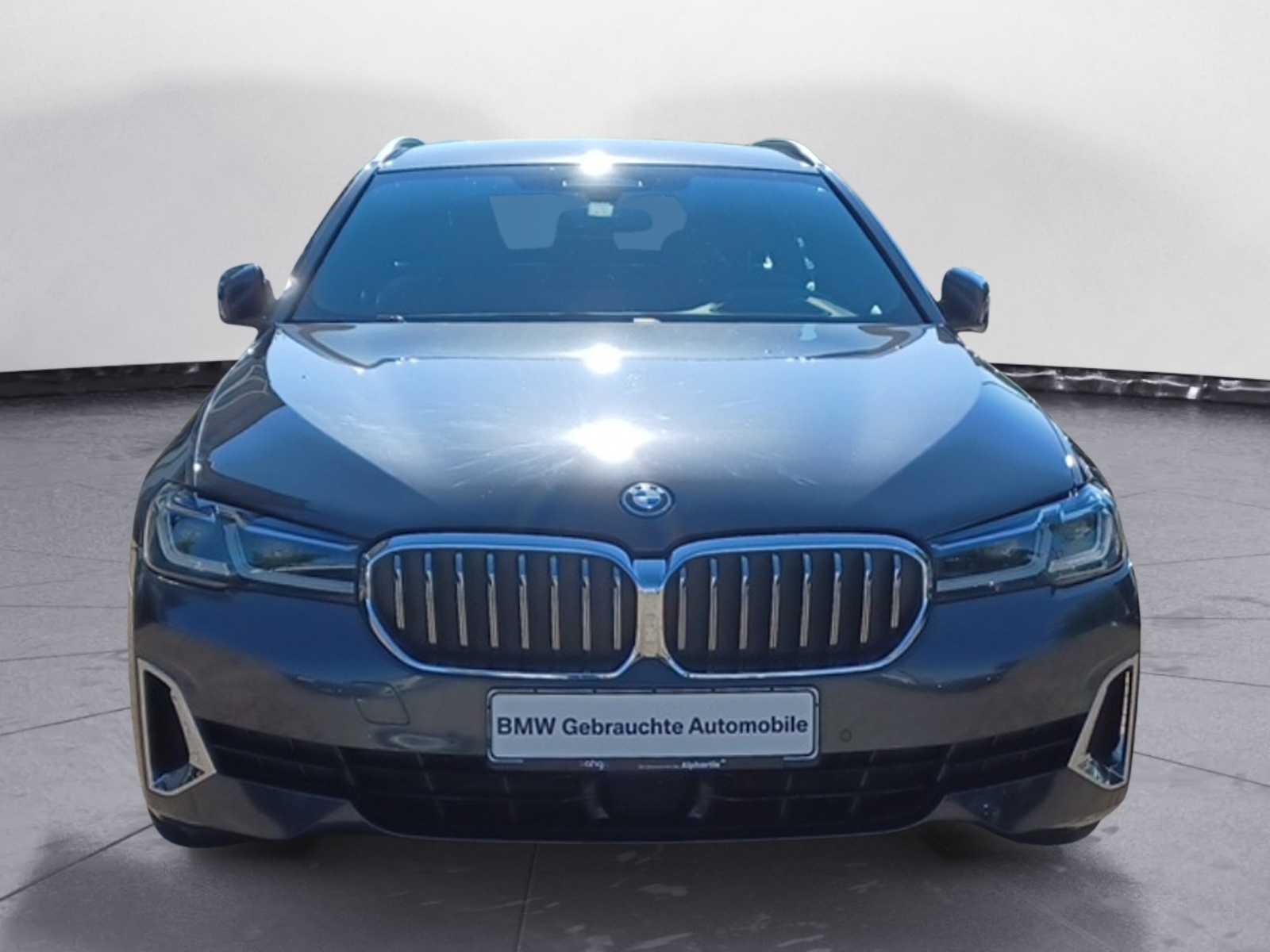 BMW - 530e xDrive Touring