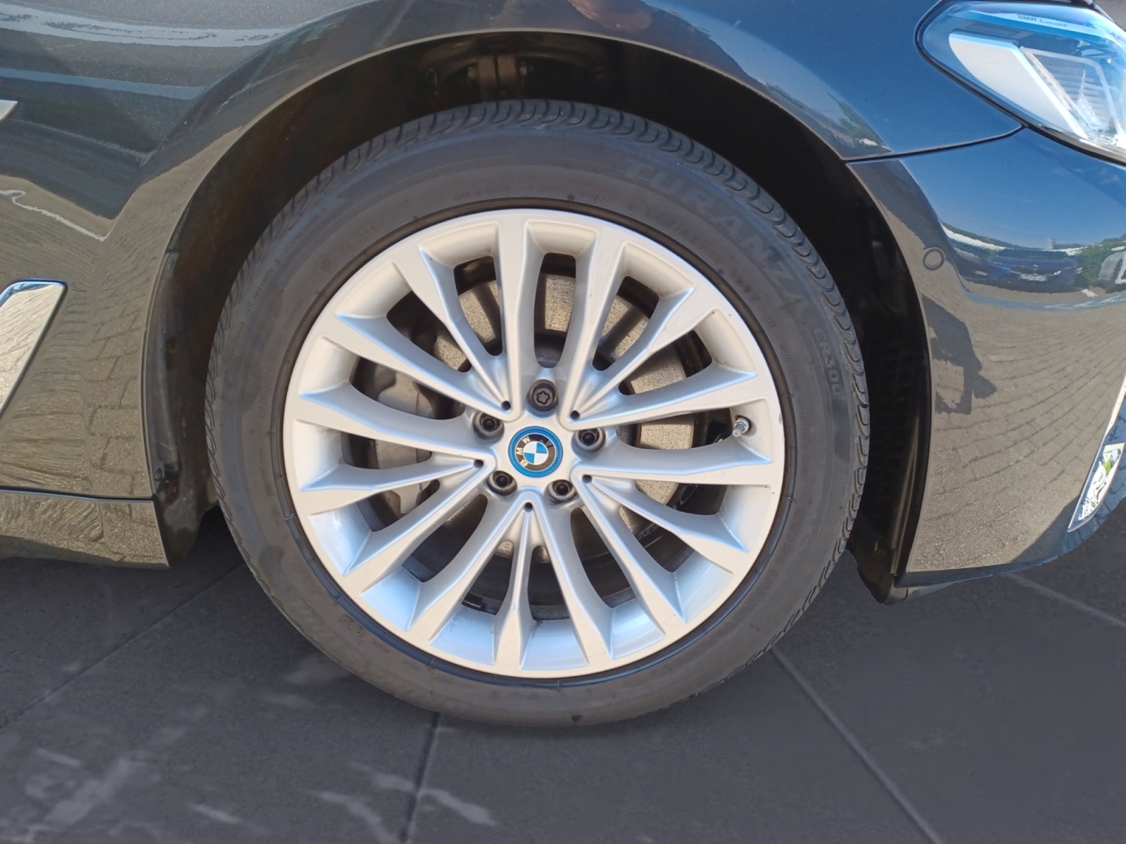 BMW - 530e xDrive Touring