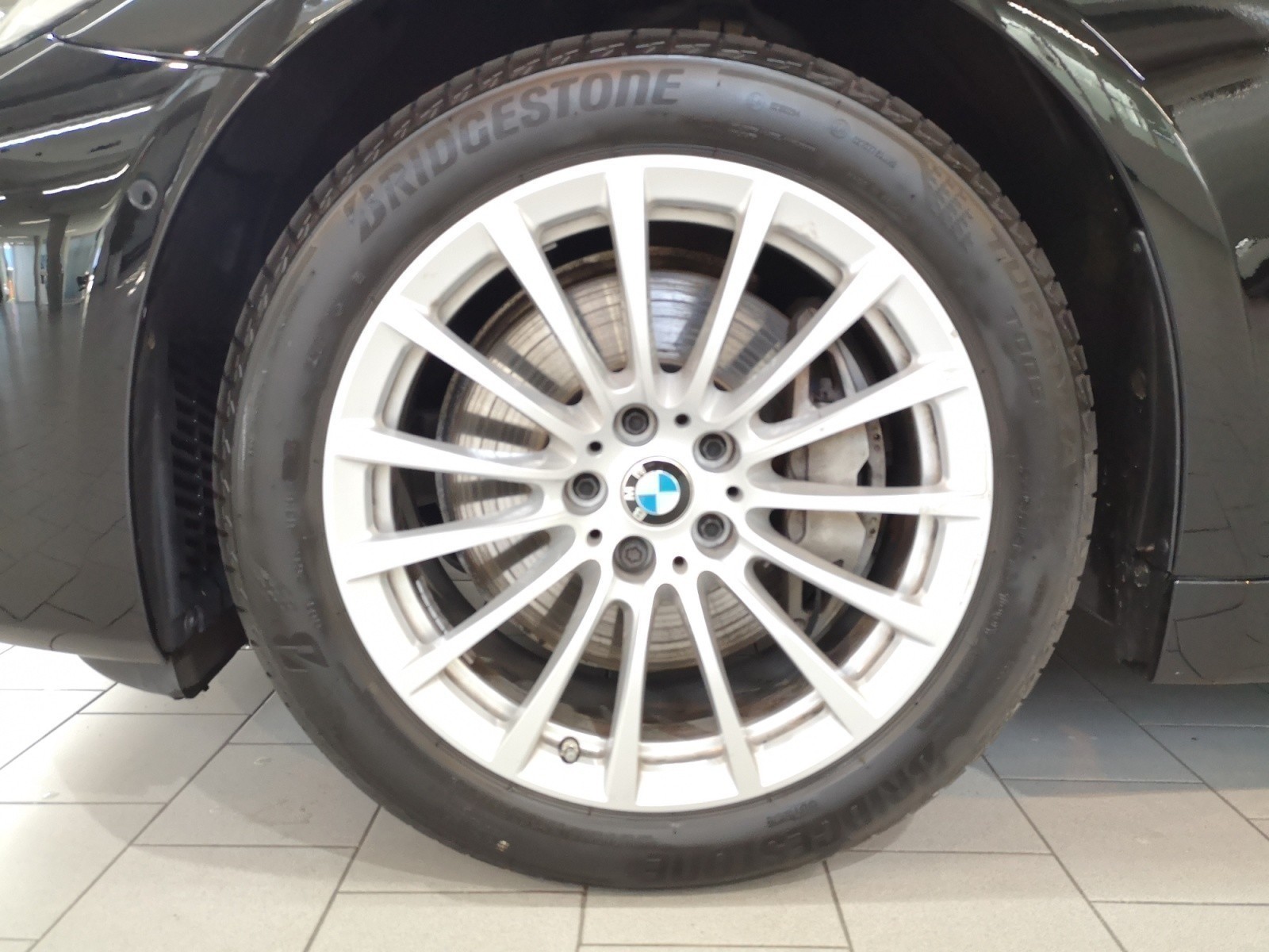 BMW - 540i xDrive Touring