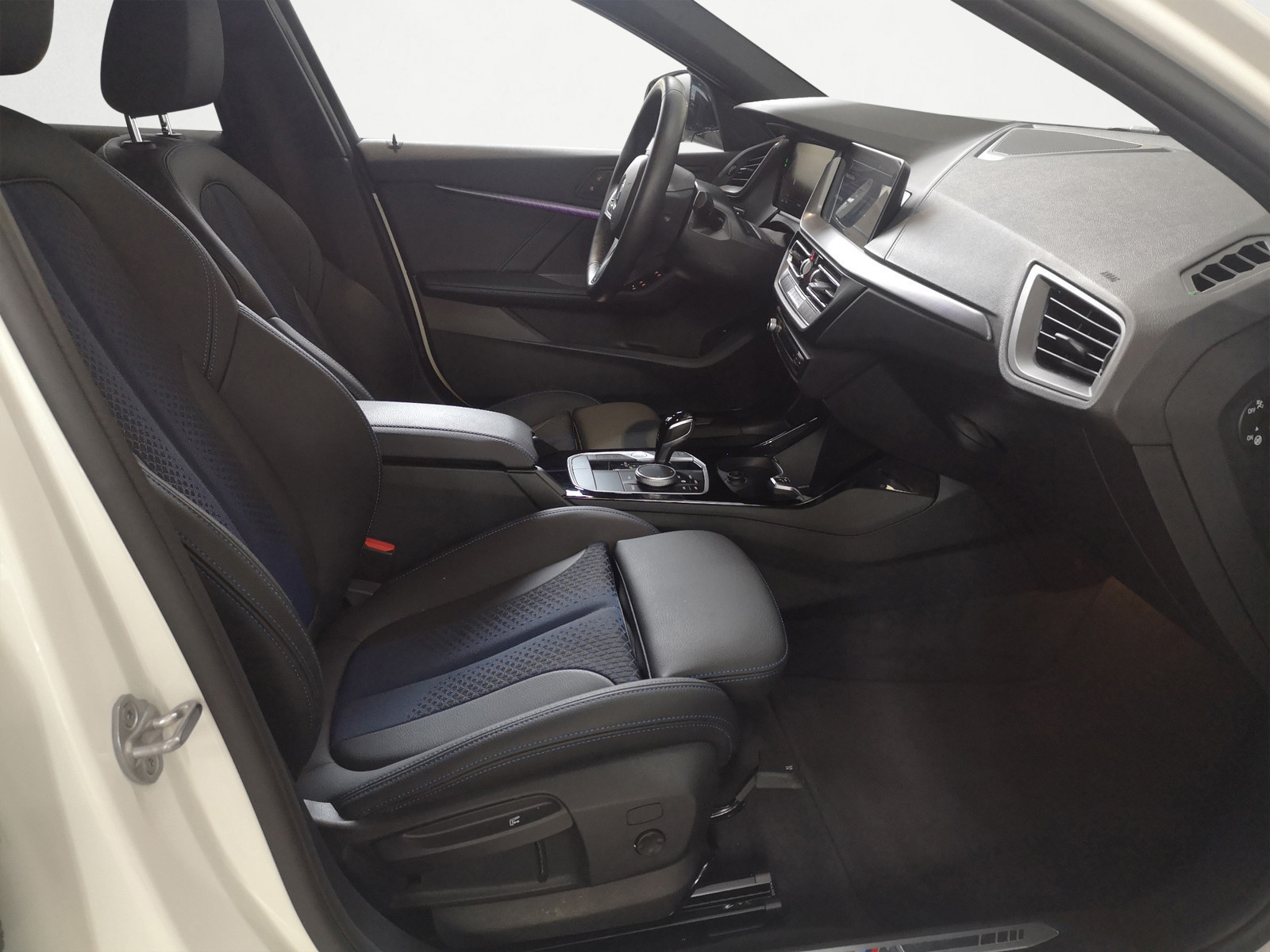 BMW - 118i M Sport