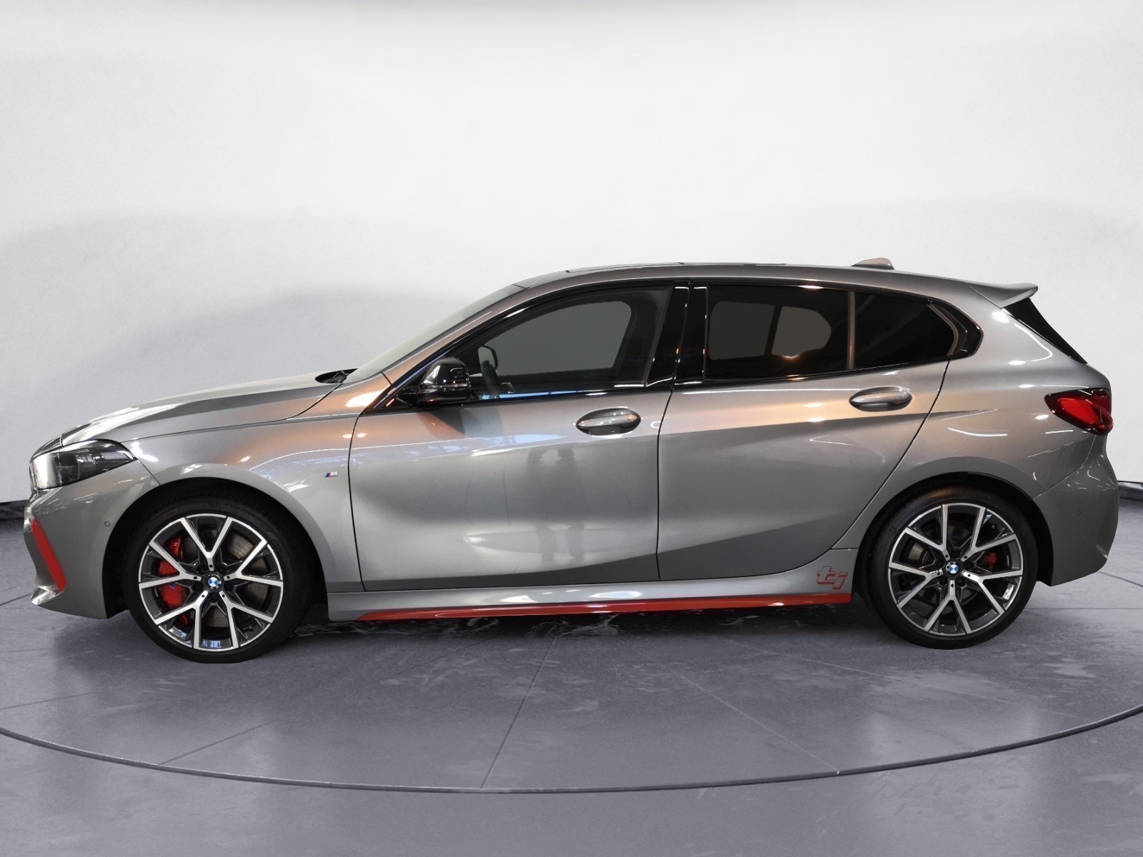 BMW - 128ti