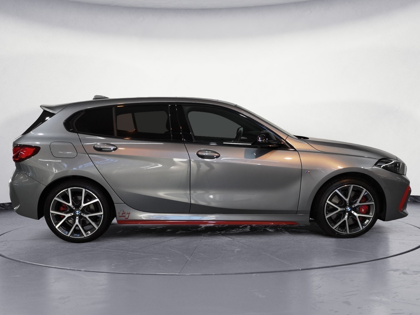 BMW - 128ti