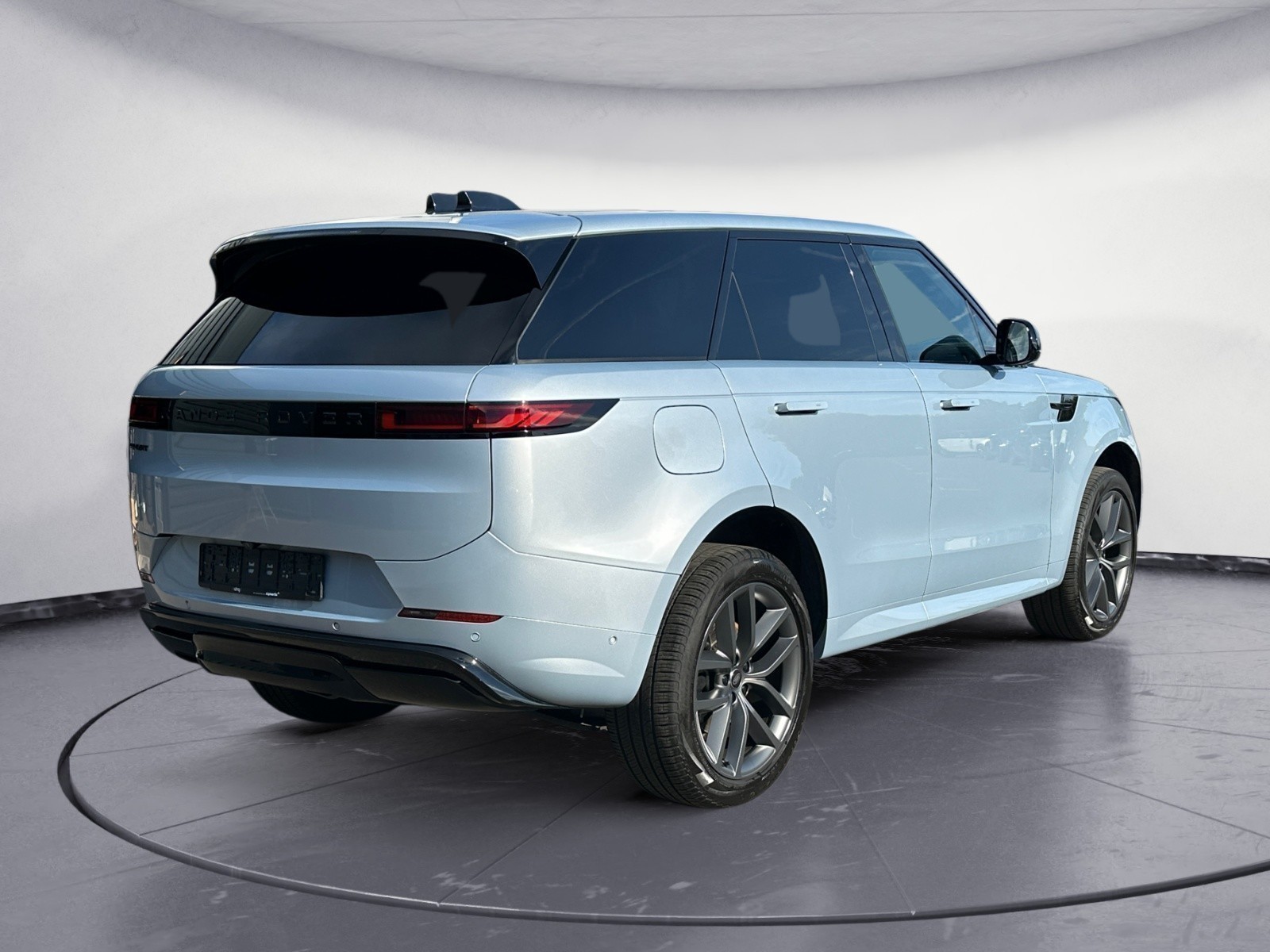 Land Rover - Range Rover Sport D300 Dynamic SE