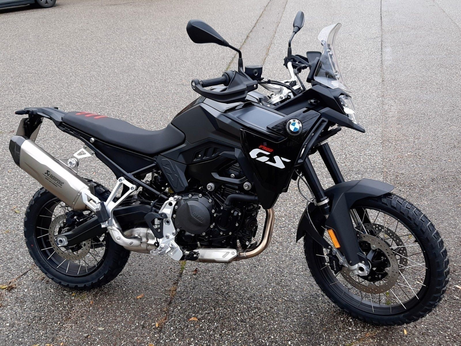 BMW Motorrad - F 900 GS mit Werksgarantie bis 2027