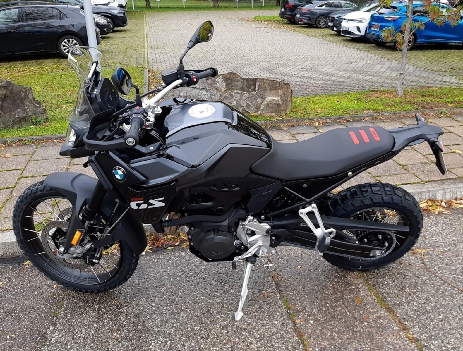 BMW Motorrad - F 900 GS mit Werksgarantie bis 2027