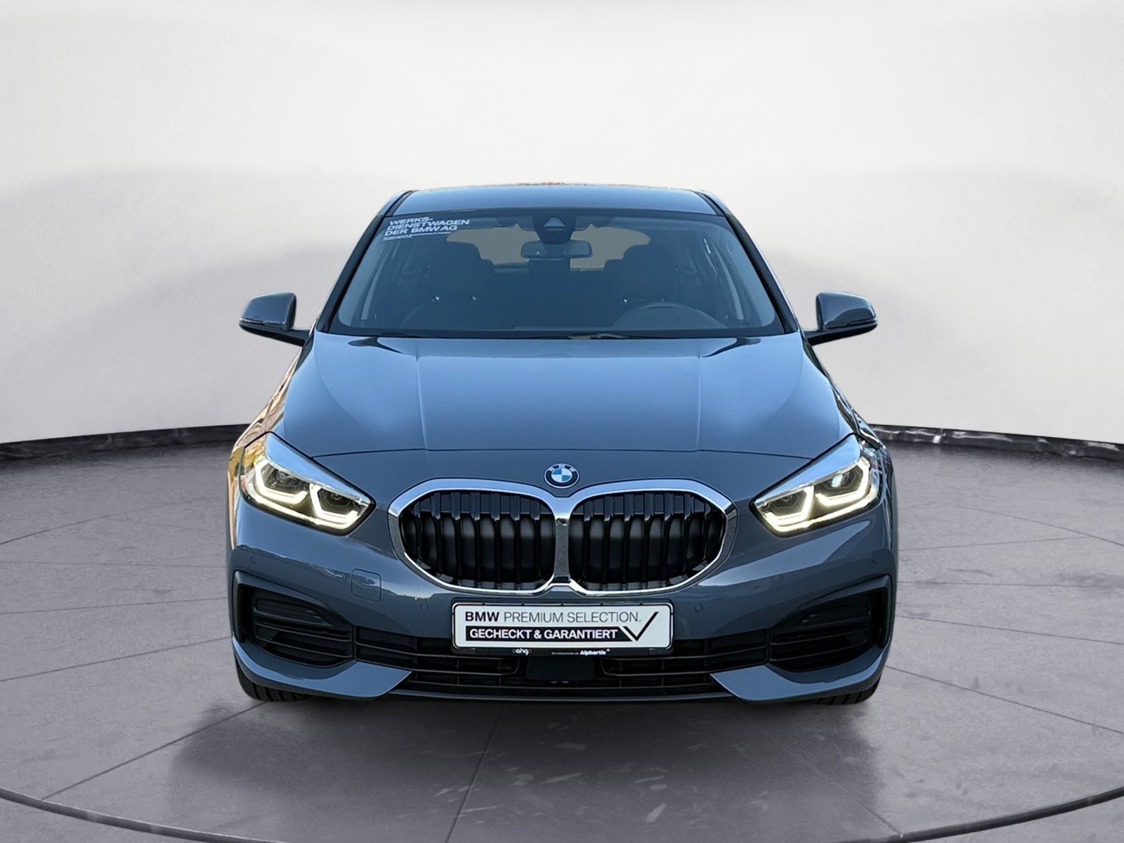 BMW - 118i Advantage