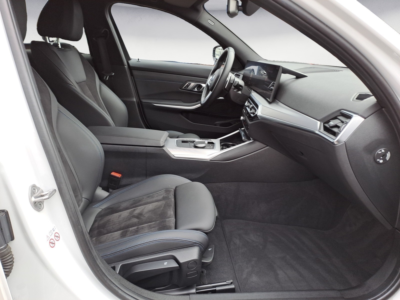 BMW - 320i Touring