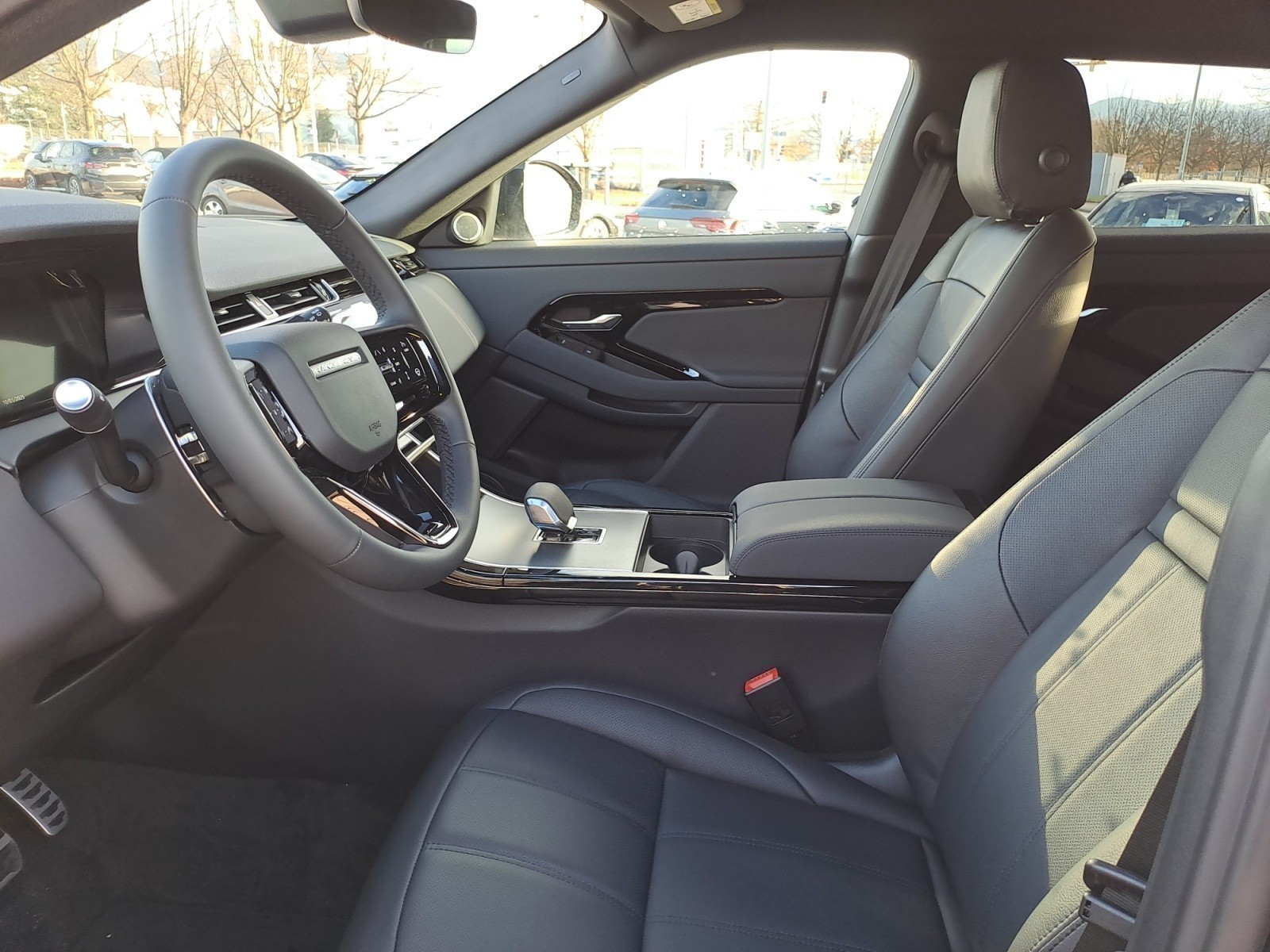 Land Rover - Range Rover Evoque D165 R-DYNAMIC SE
