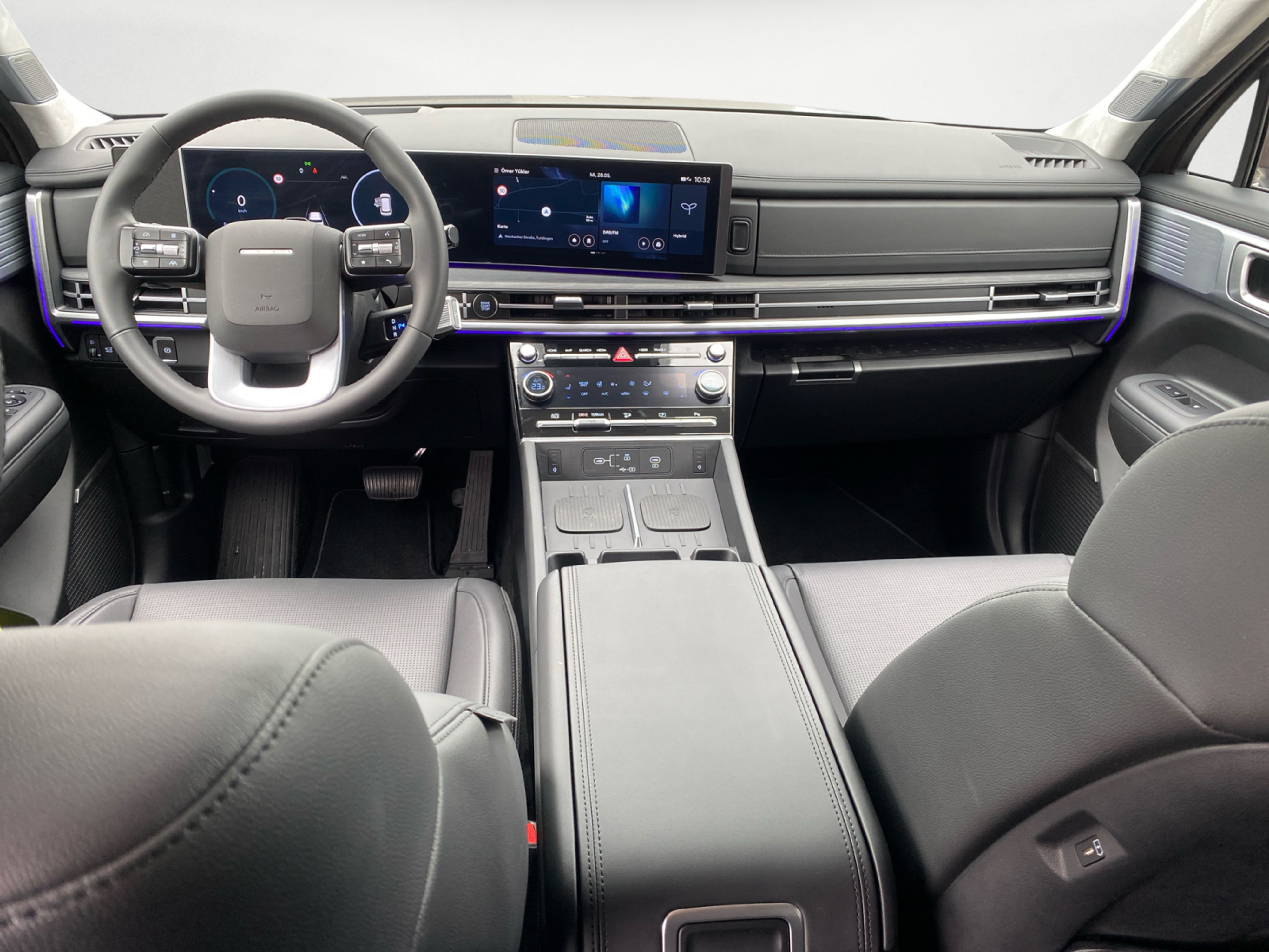 Hyundai - Santa Fe 1.6 T-GDI Hybrid Intro