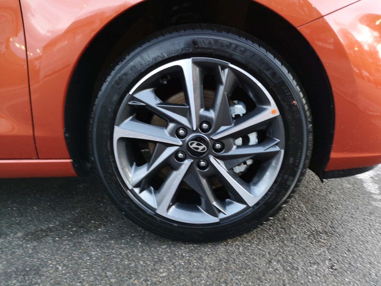Hyundai - i30 1.5 T-GDI Hybrid Advantage