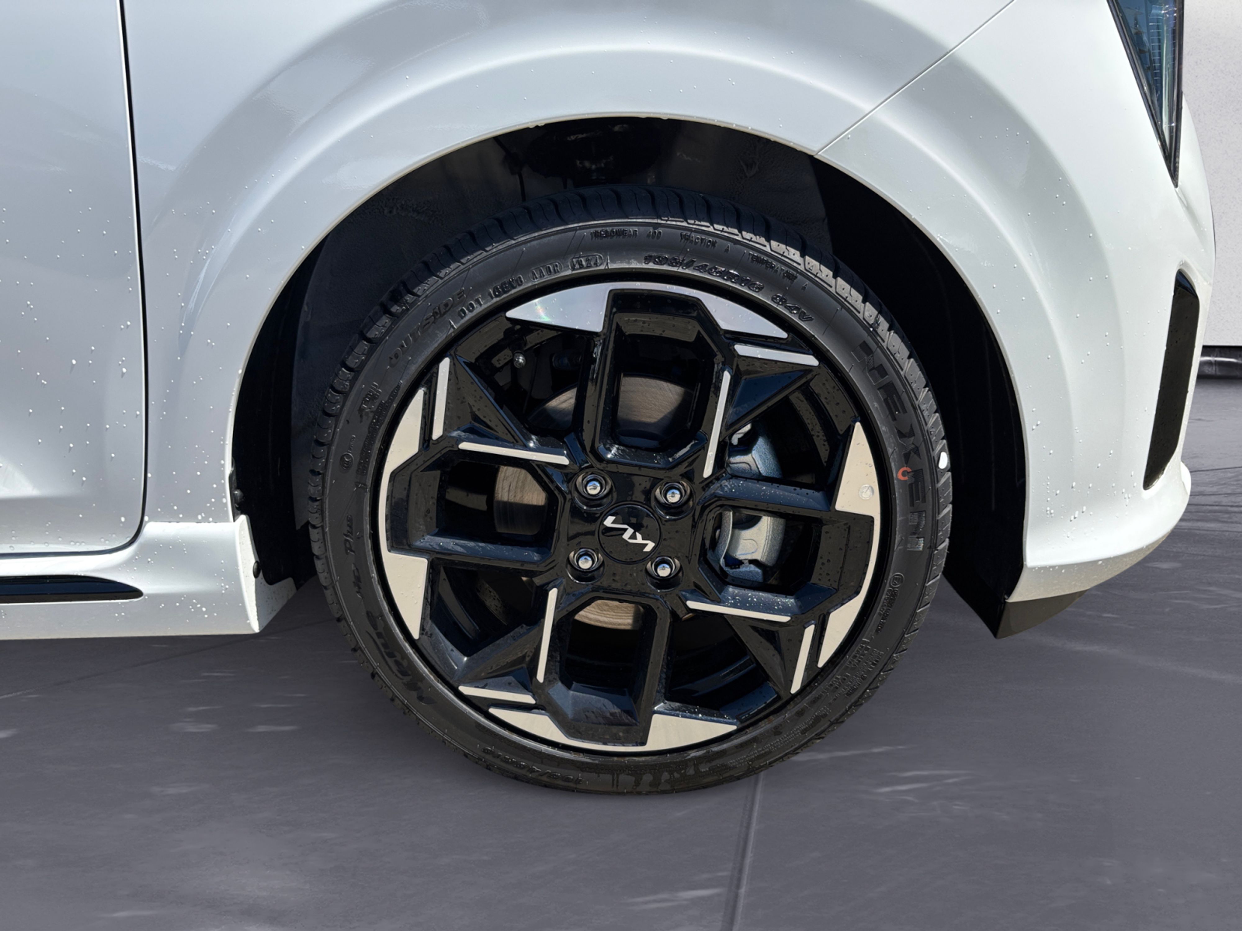 Kia - Picanto PE2 1.2 MT GT-Line