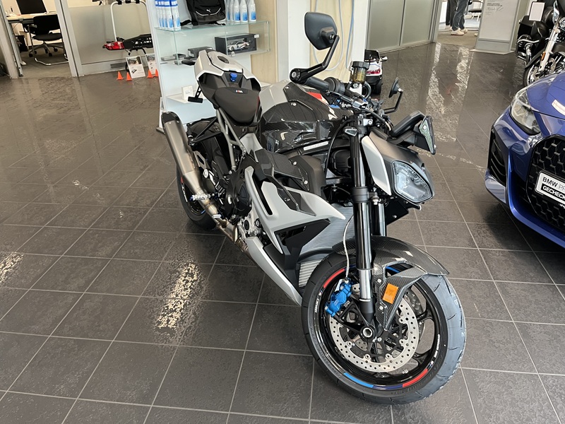 BMW Motorrad - M 1000 R Vollausstattung sofort verfügbar