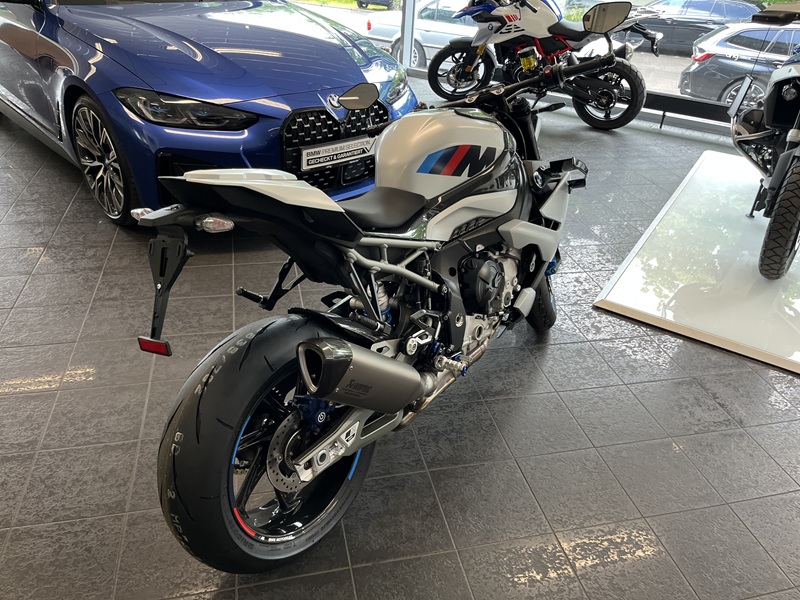 BMW Motorrad - M 1000 R Vollausstattung sofort verfügbar