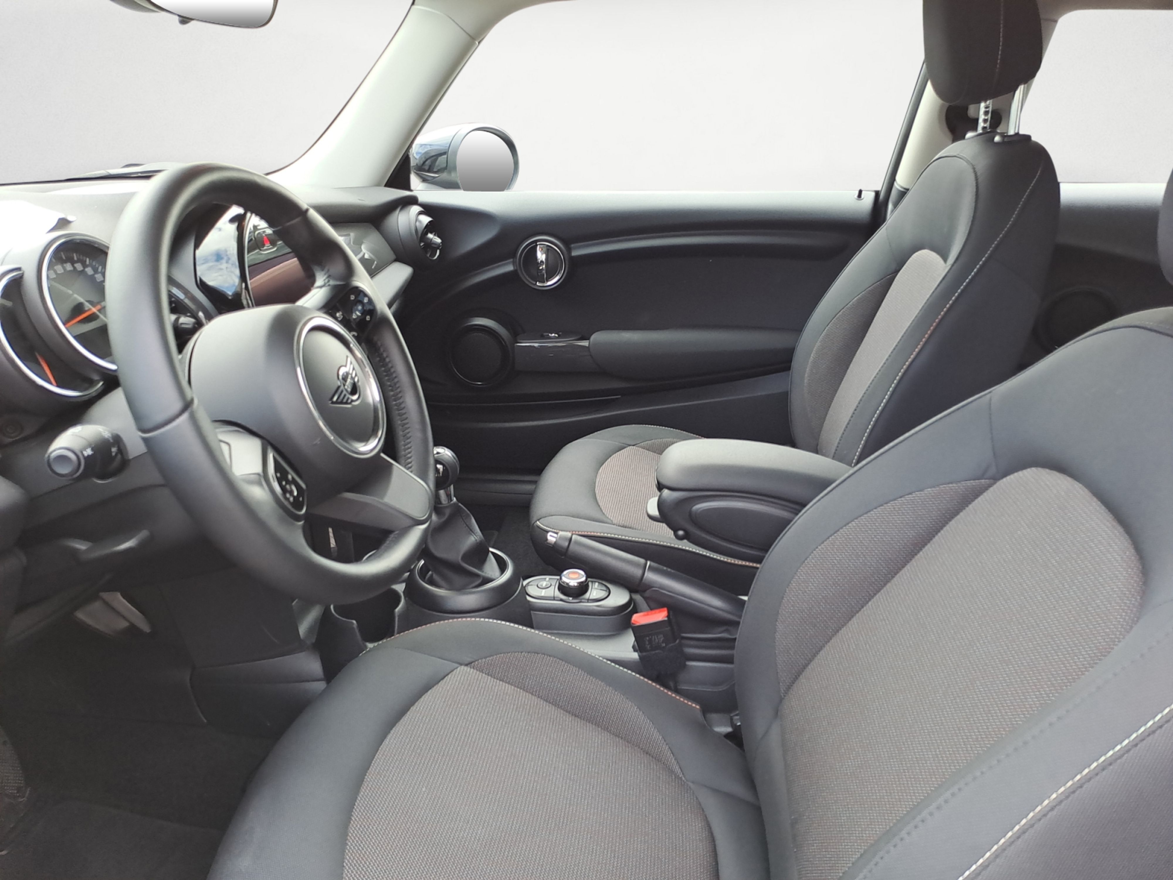 MINI - One MINI Yours Trim