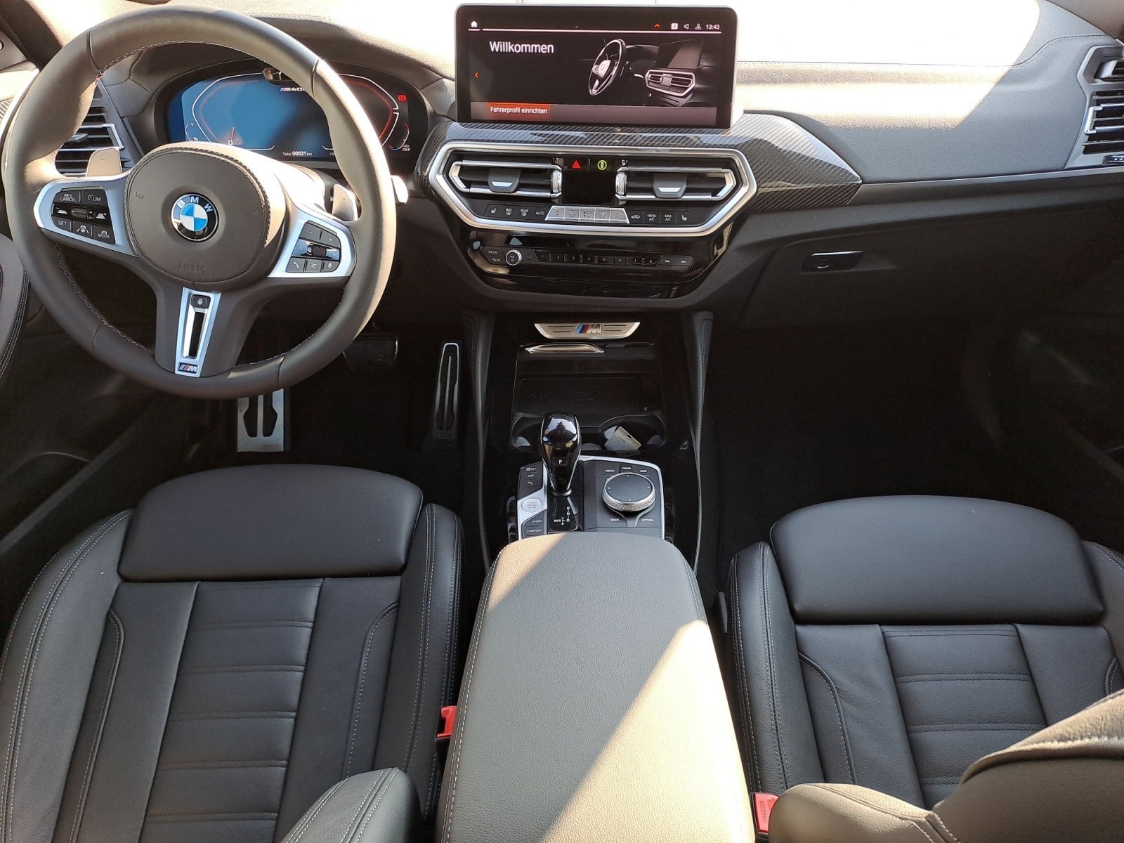 BMW - X4 M40d
