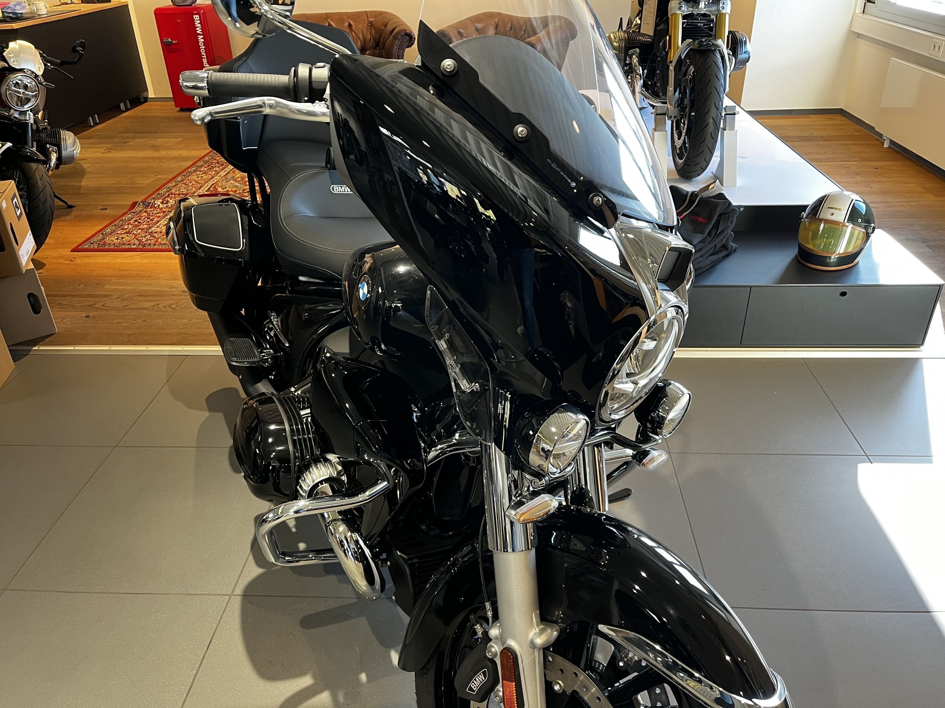 BMW Motorrad - R 18 Transcontinental