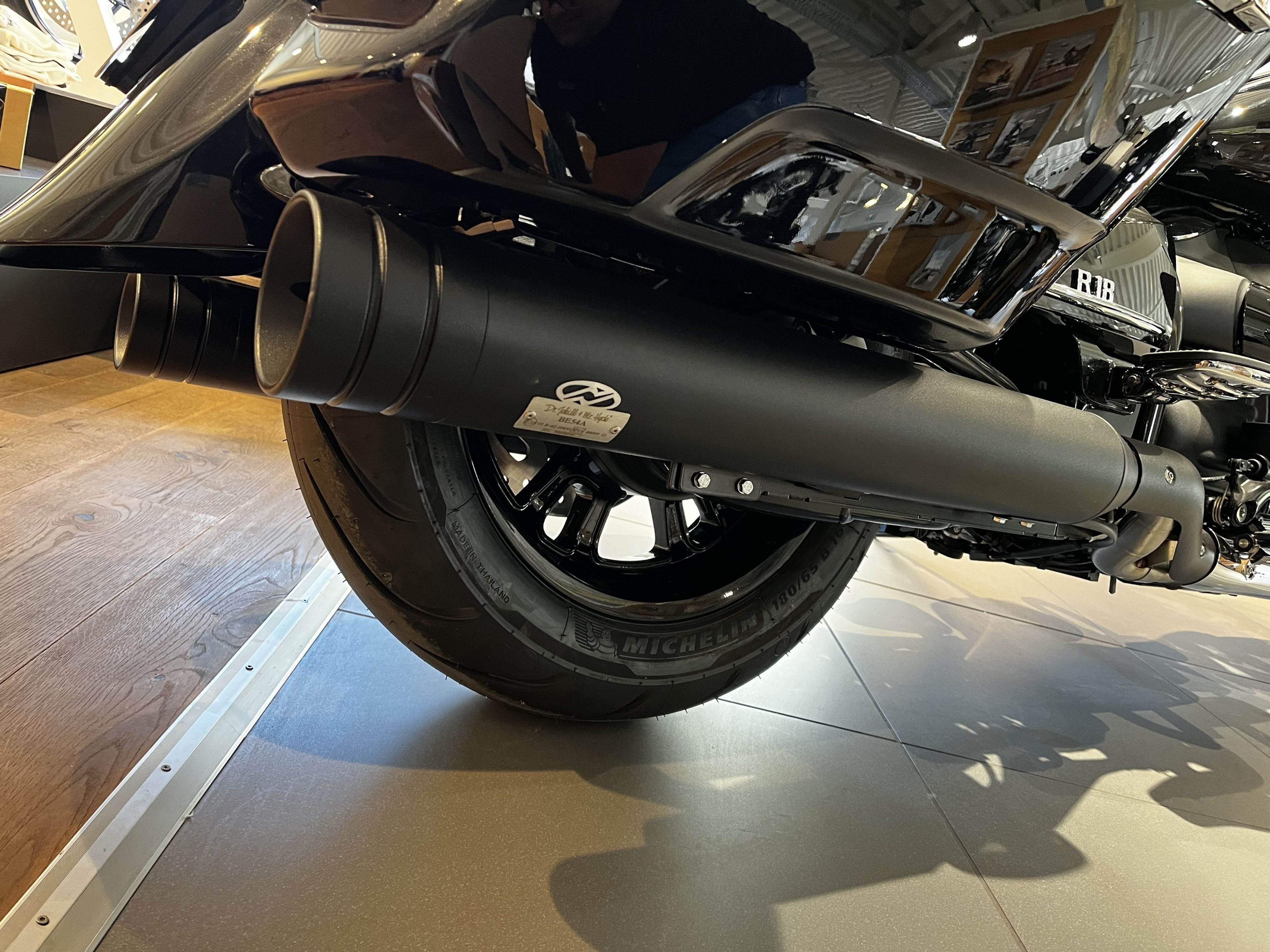 BMW Motorrad - R 18 Transcontinental