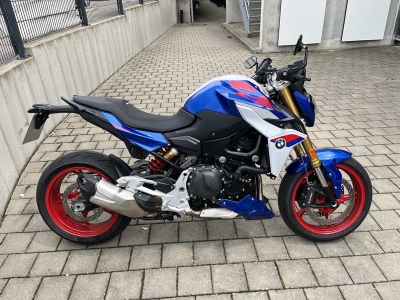 BMW Motorrad - F 900 R A2 style Sport Werksgarantie bis 04/2028