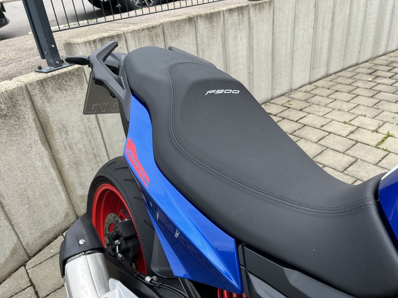 BMW Motorrad - F 900 R A2 style Sport Werksgarantie bis 04/2028