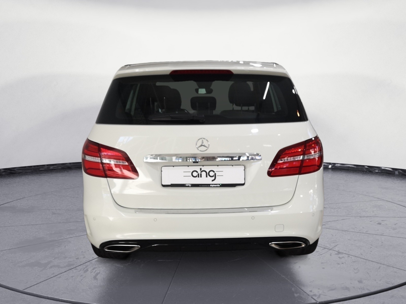 Mercedes-Benz - B 220