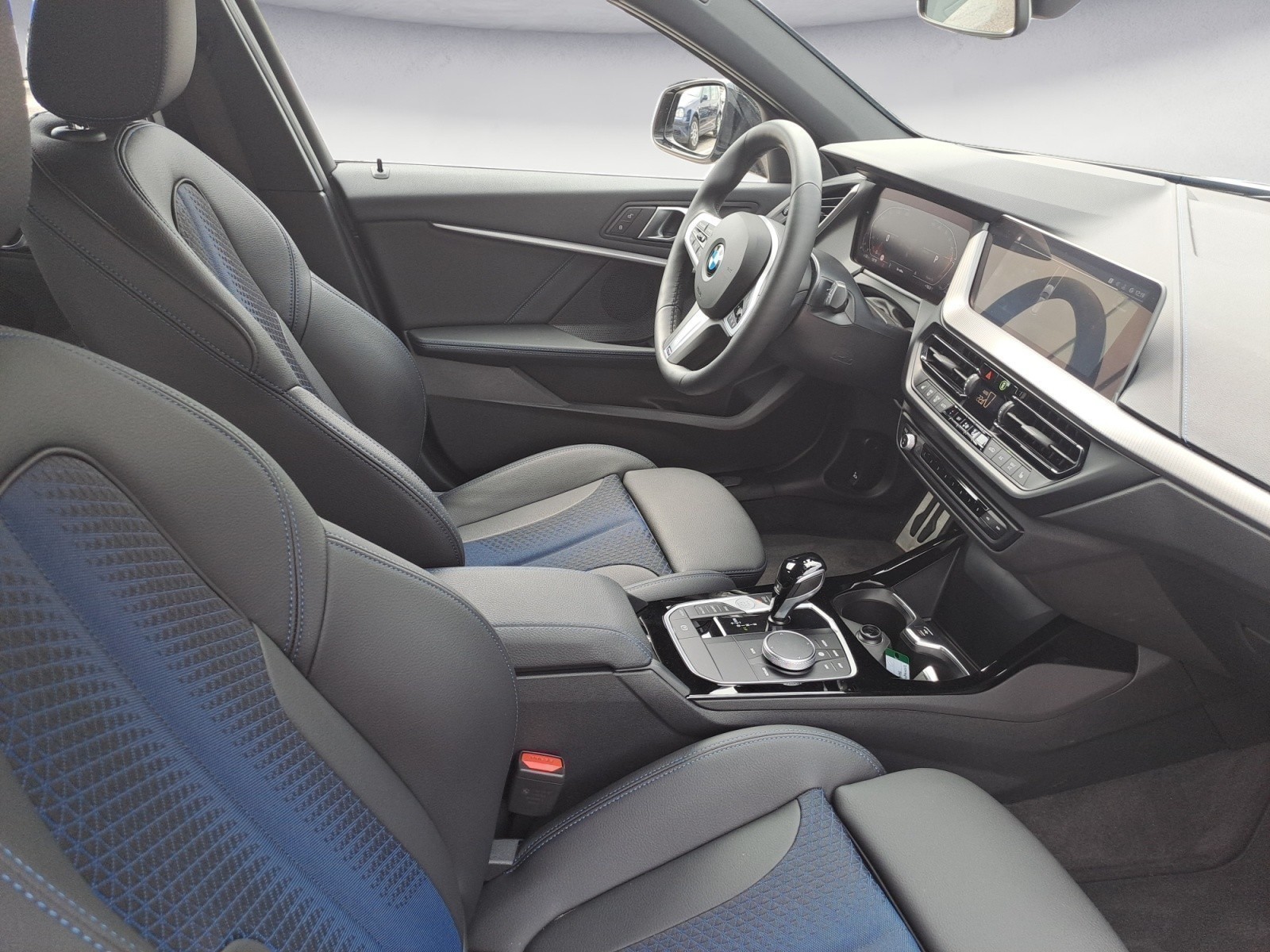BMW - 118i M Sport | Automatik |