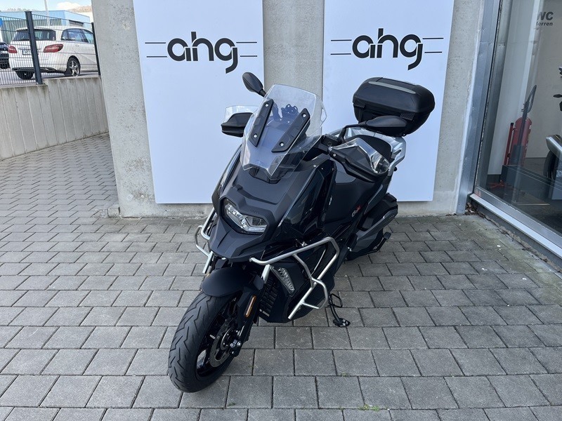 BMW Motorrad - C 400 X inkl. Sturzbügel und Topcase
