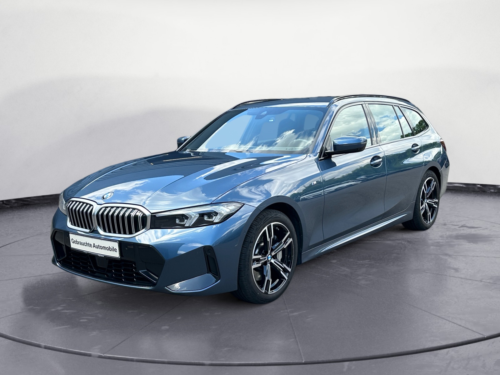 BMW - 330i xDrive Touring Aut.