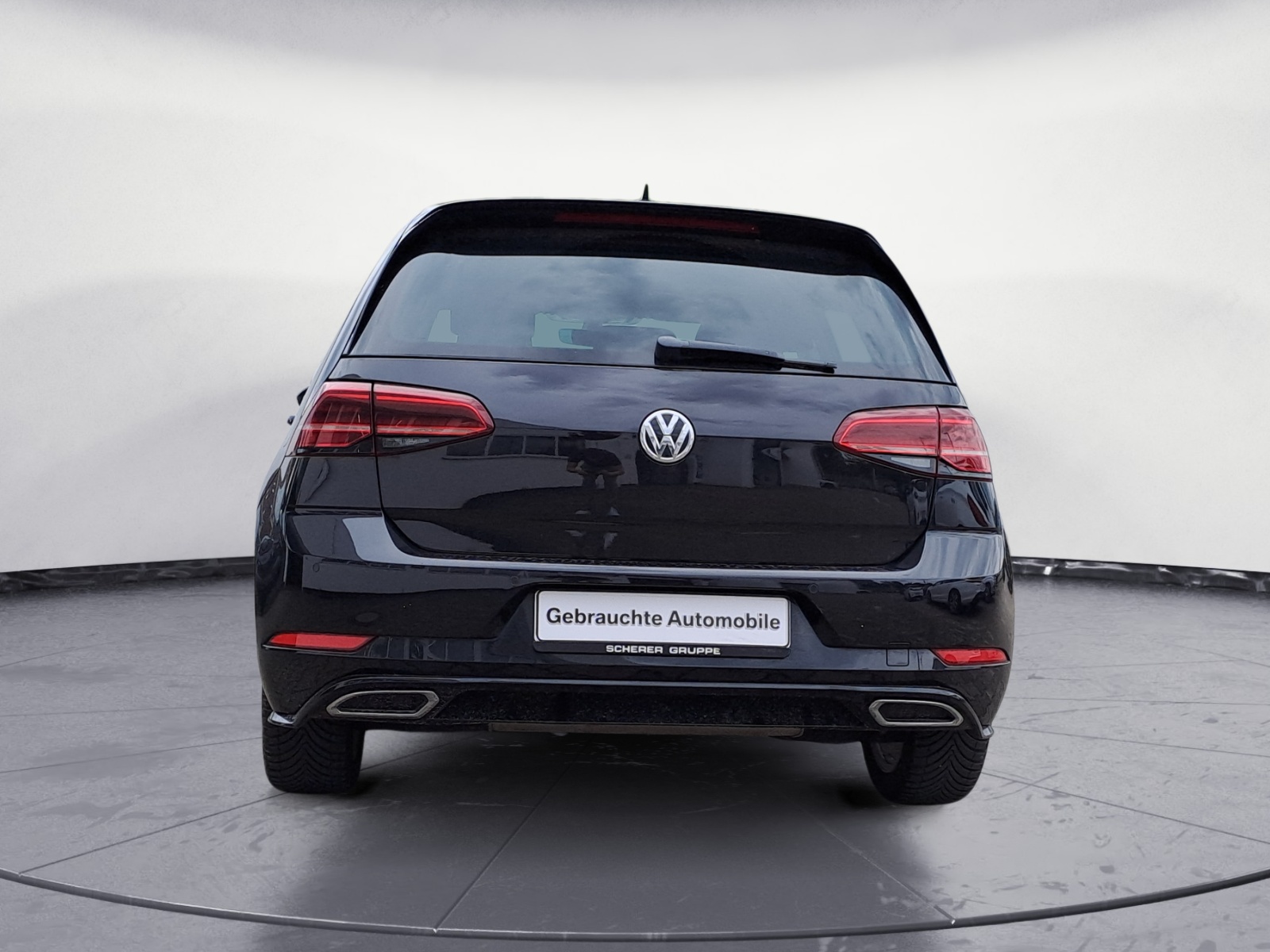 Volkswagen - Golf 1.5 TSI DSG Highline
