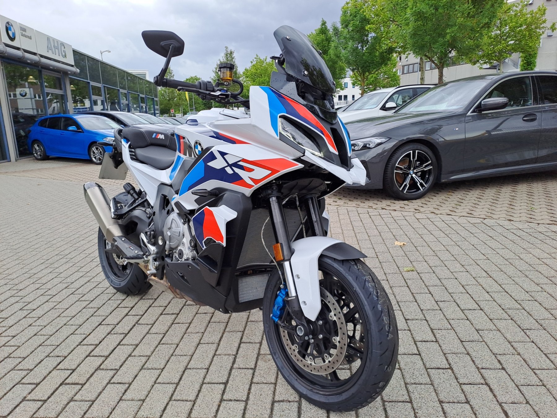 BMW Motorrad - M 1000 XR