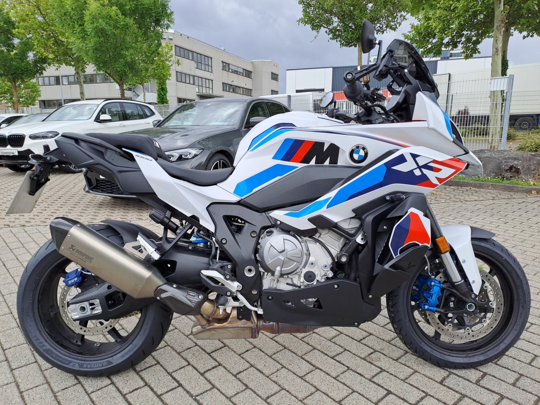 BMW Motorrad - M 1000 XR