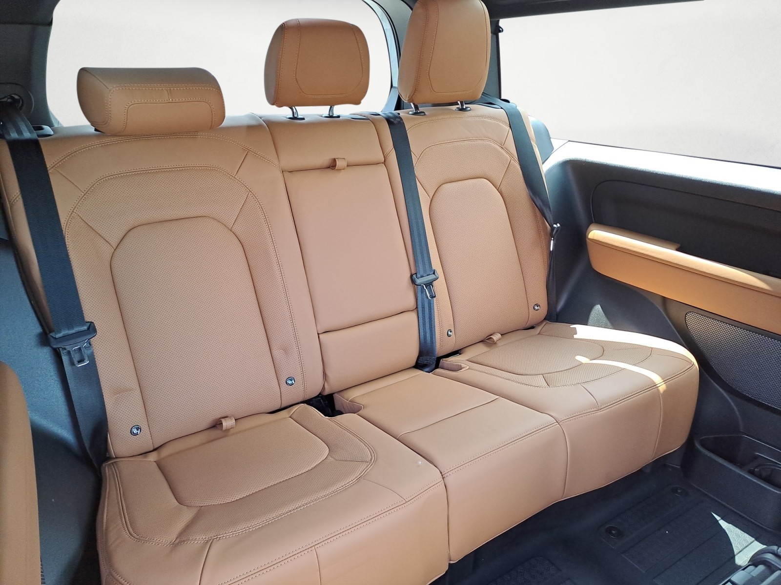 Land Rover - Defender 90 D250 SE reduziert !