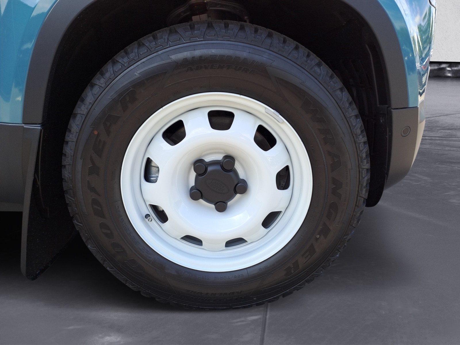 Land Rover - Defender 90 D250 SE reduziert !