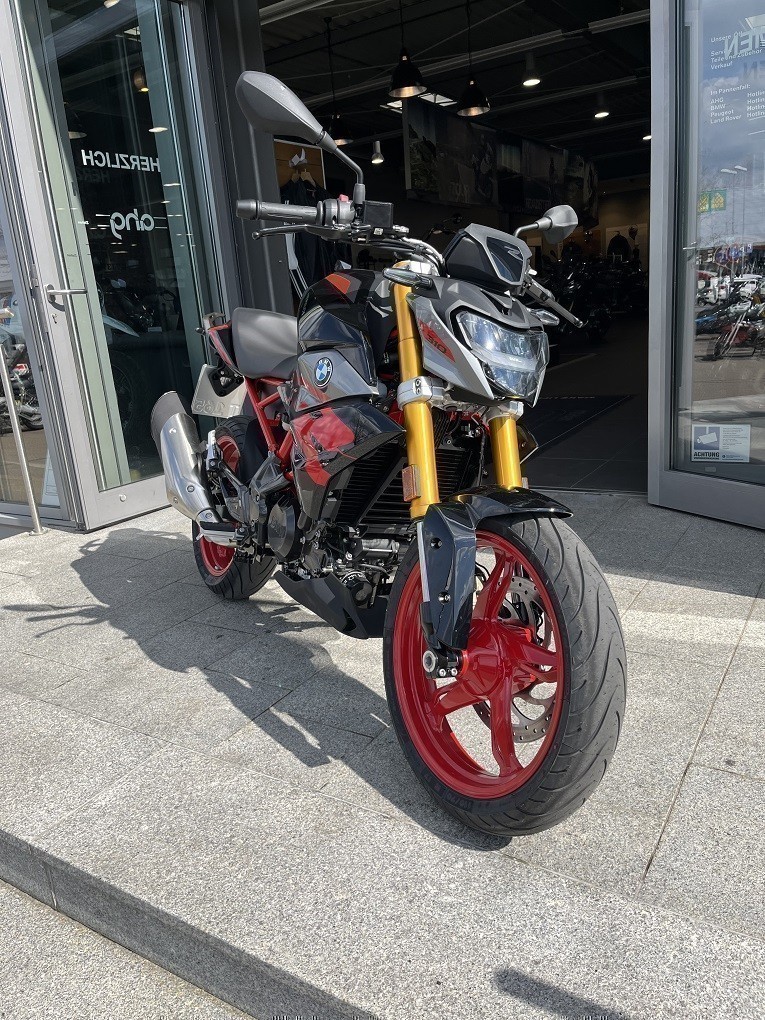 BMW Motorrad - G 310 R mit Werksgarantie bis 2027