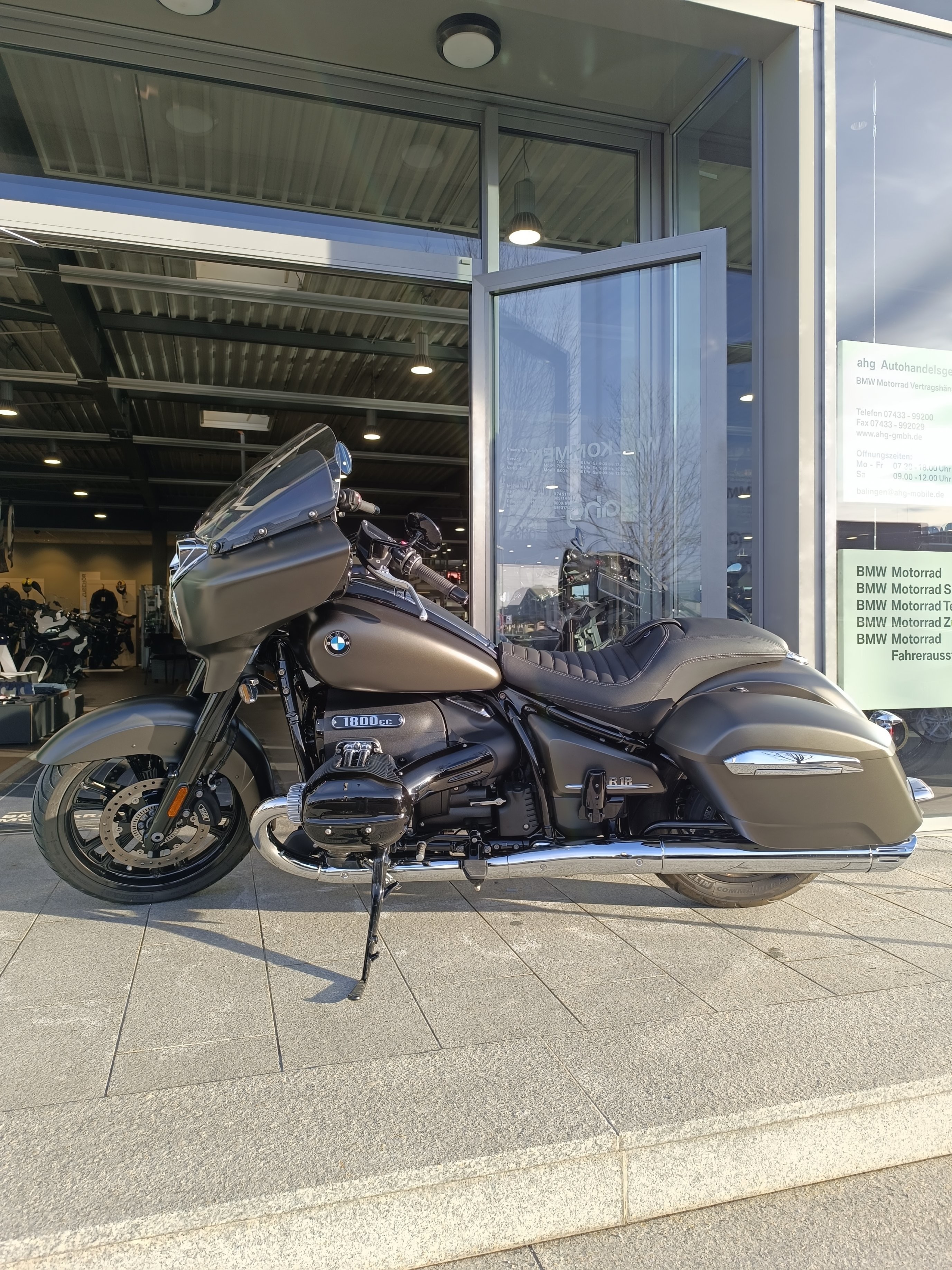 BMW Motorrad - R 18 B mit Werksgarantie bis 2027