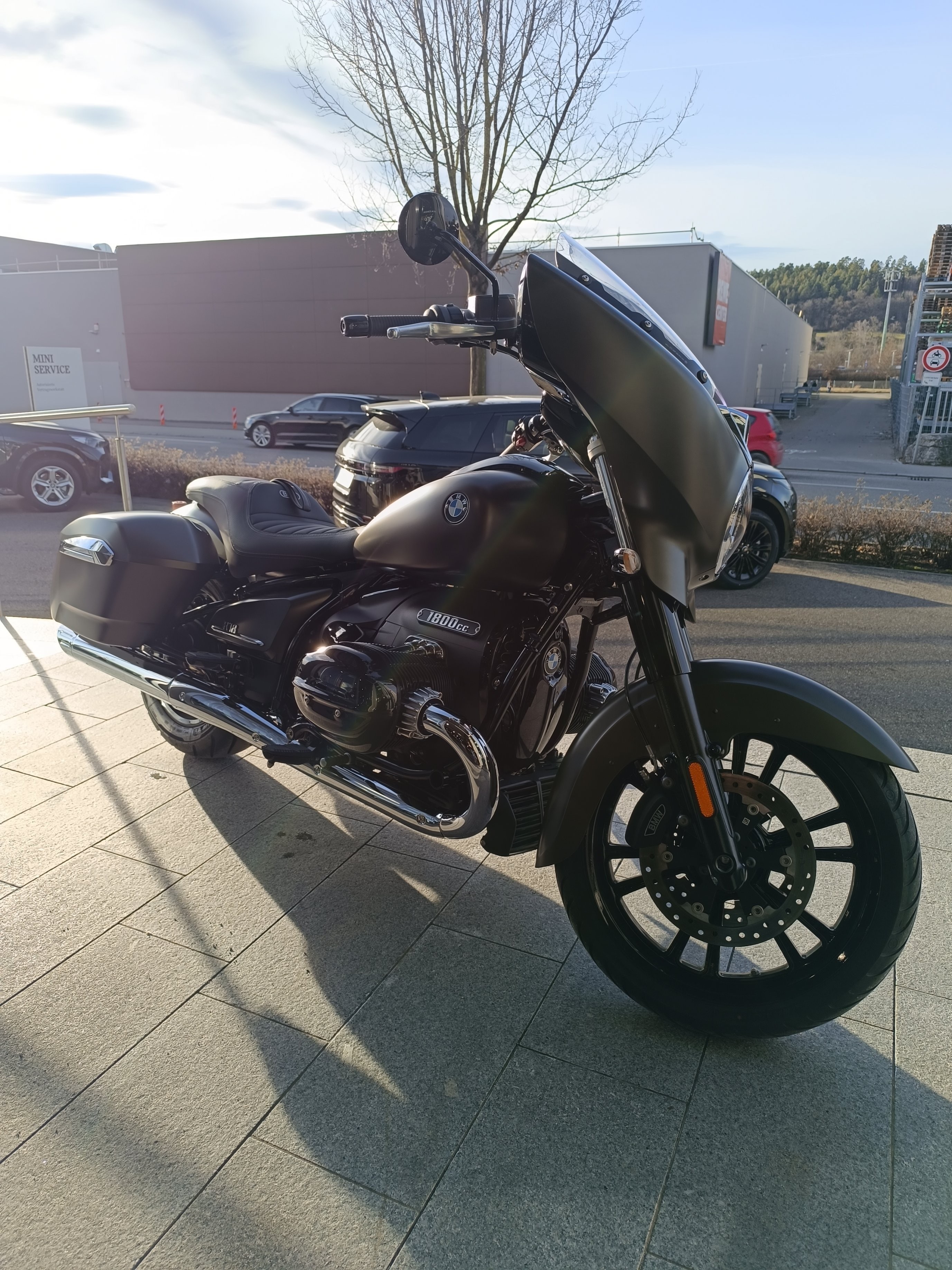 BMW Motorrad - R 18 B mit Werksgarantie bis 2027