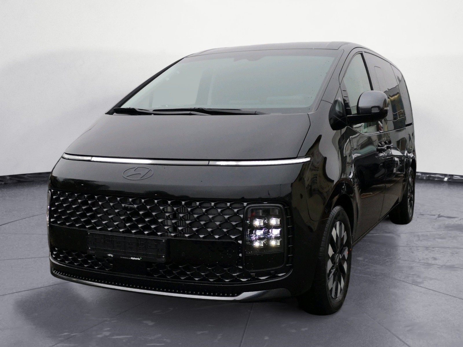 Hyundai - STARIA 7-Sitzer HEV Signature