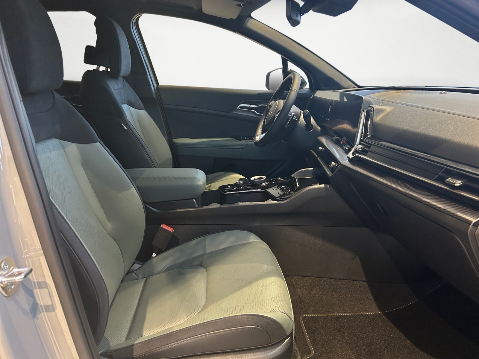 Kia - Sportage 1.6 AWD Nightline STD