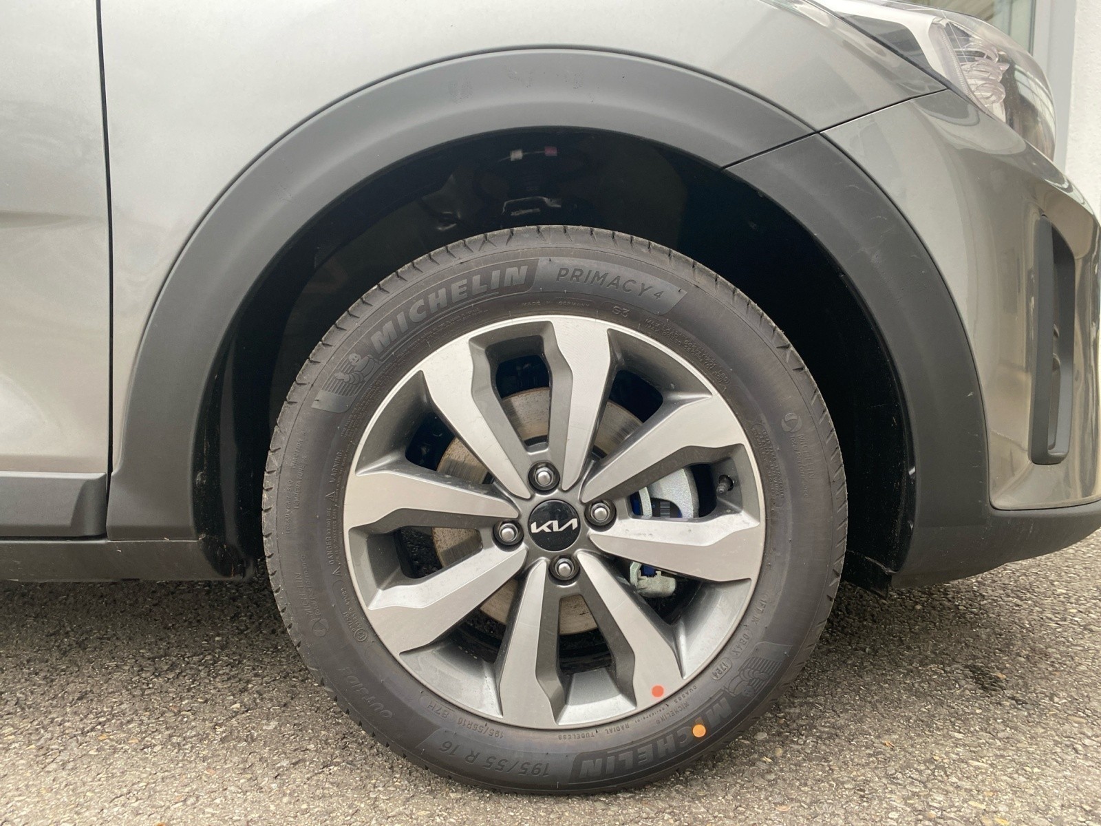 Kia - Stonic 1.2 Vision 100 LMR