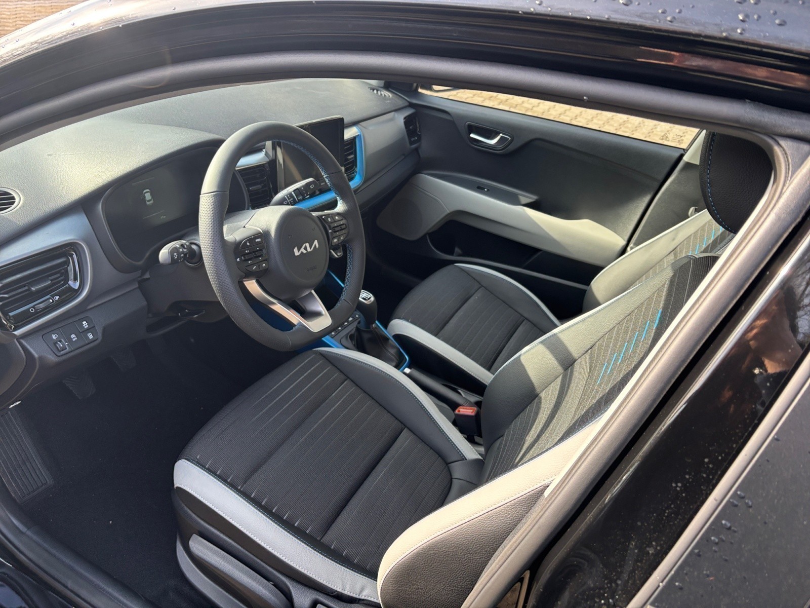 Kia - Stonic 1.0 T-GDI 100 48V Nightline Edition