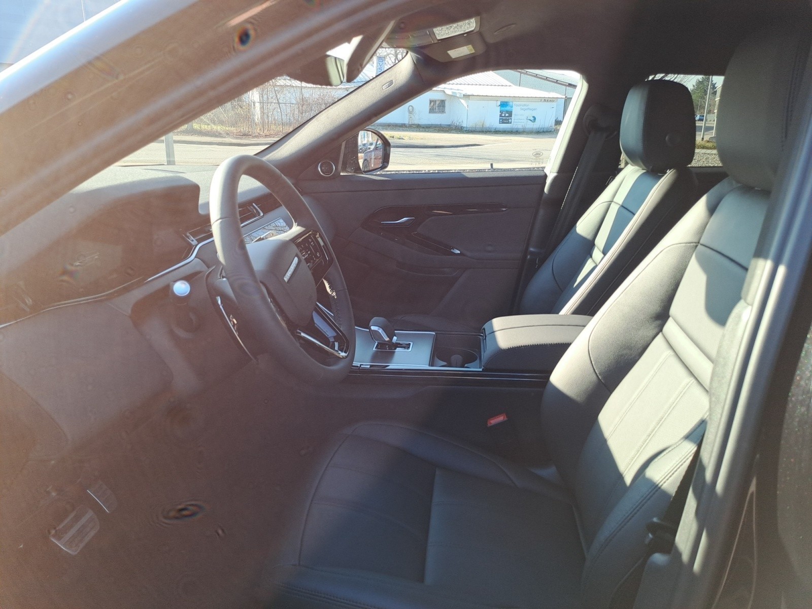Land Rover - Range Rover Evoque D200 Dynamic SE