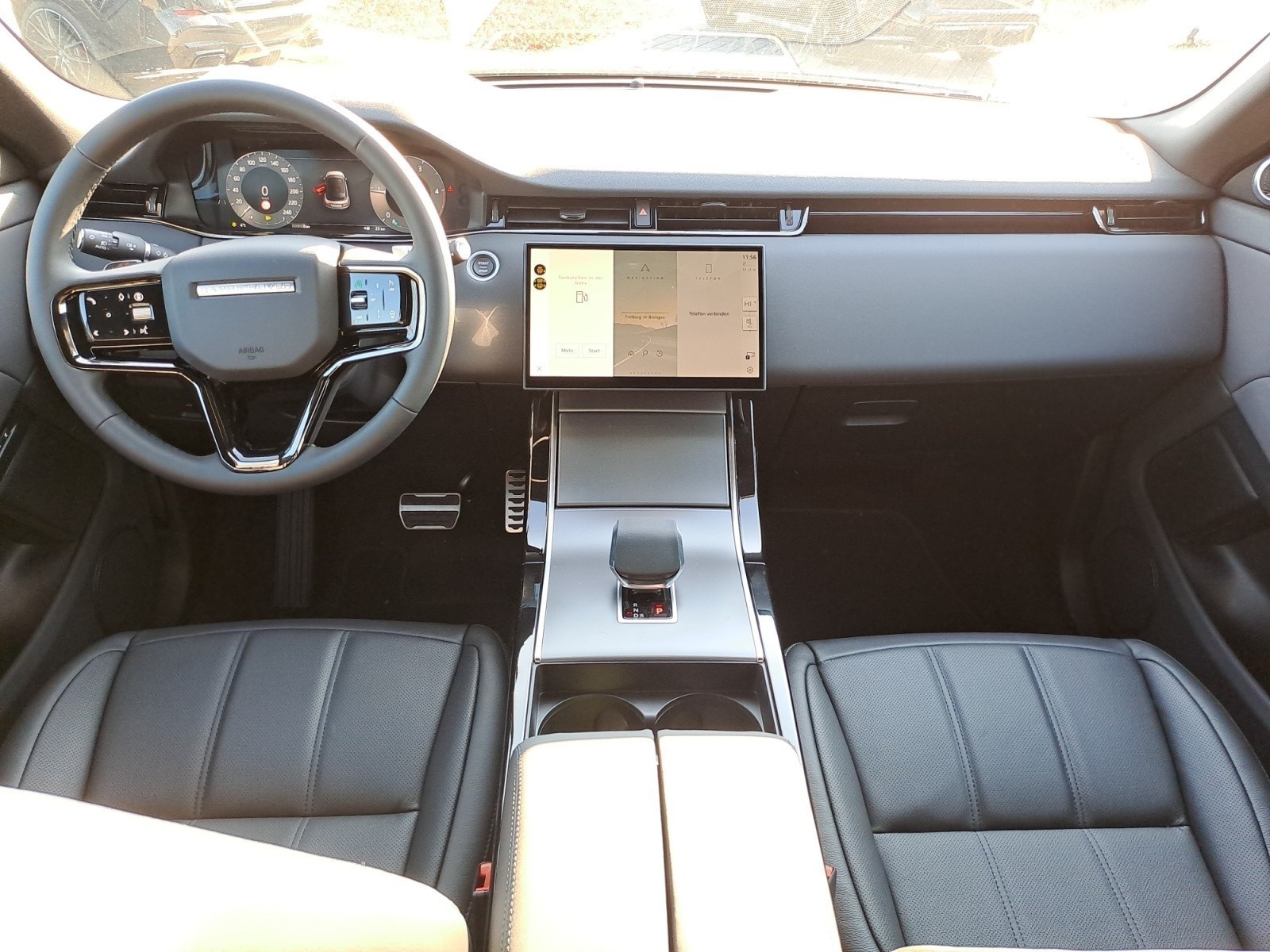Land Rover - Range Rover Evoque D200 Dynamic SE