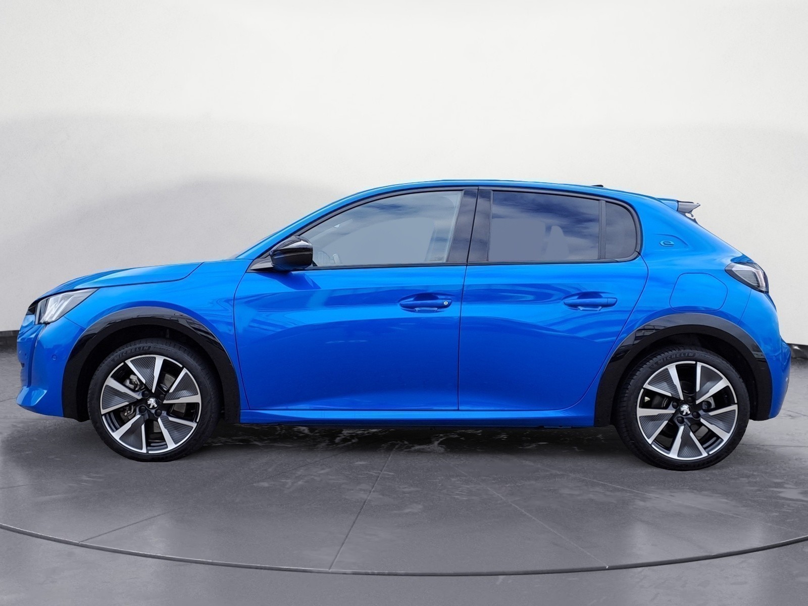 Peugeot - 208 PureTech 100 GT