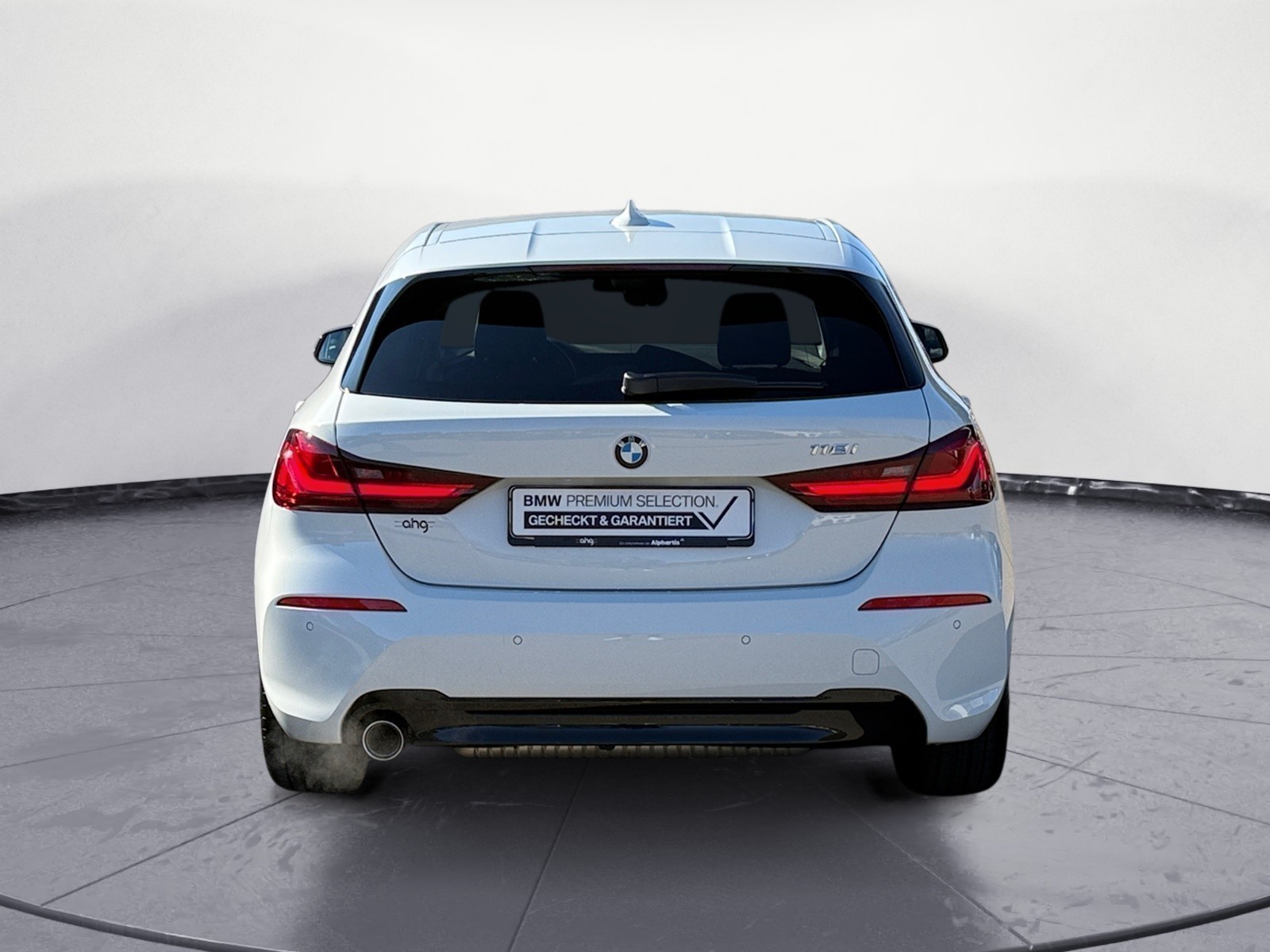 BMW - 118i Sport Line