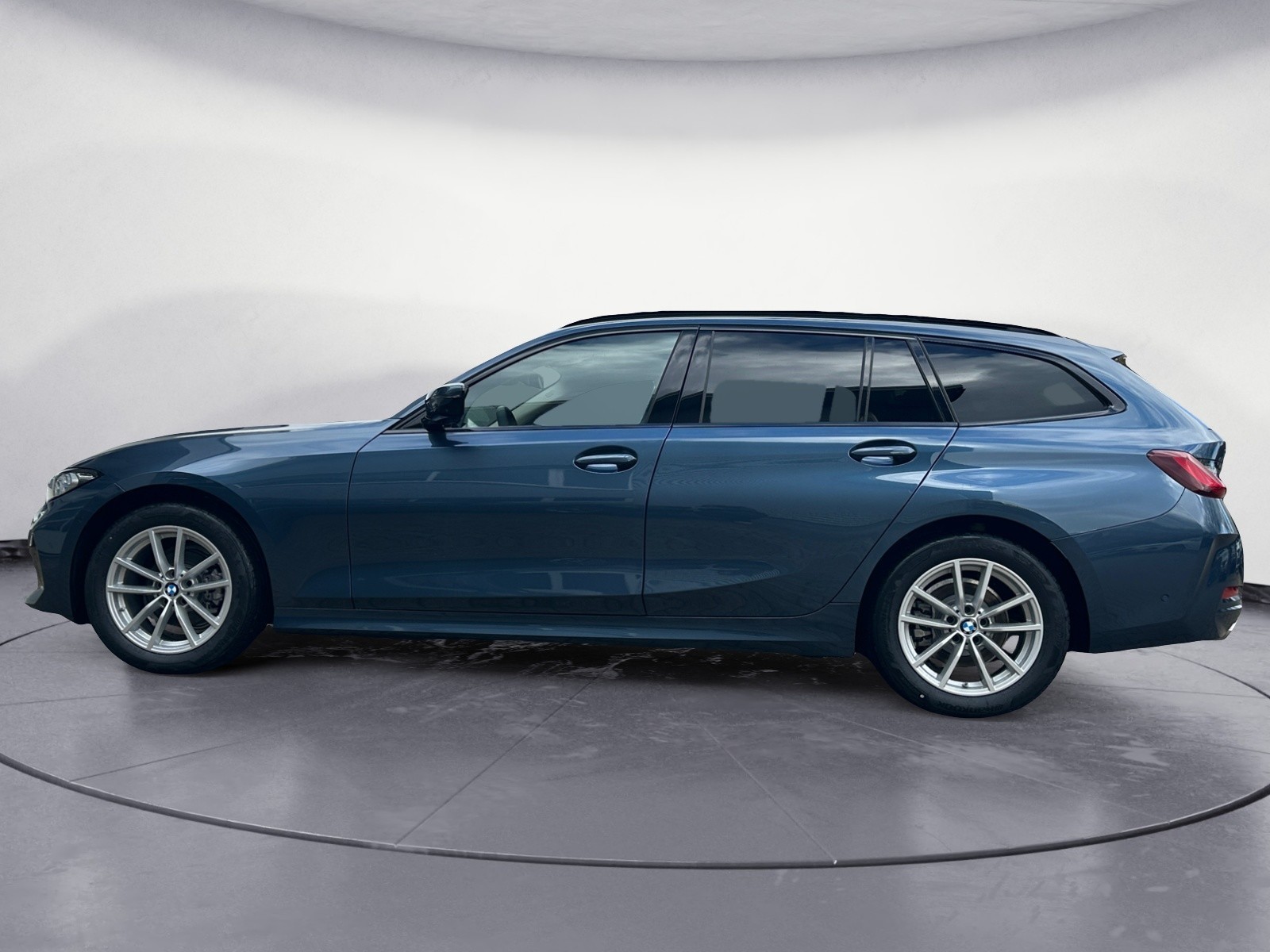 BMW - 318d Touring