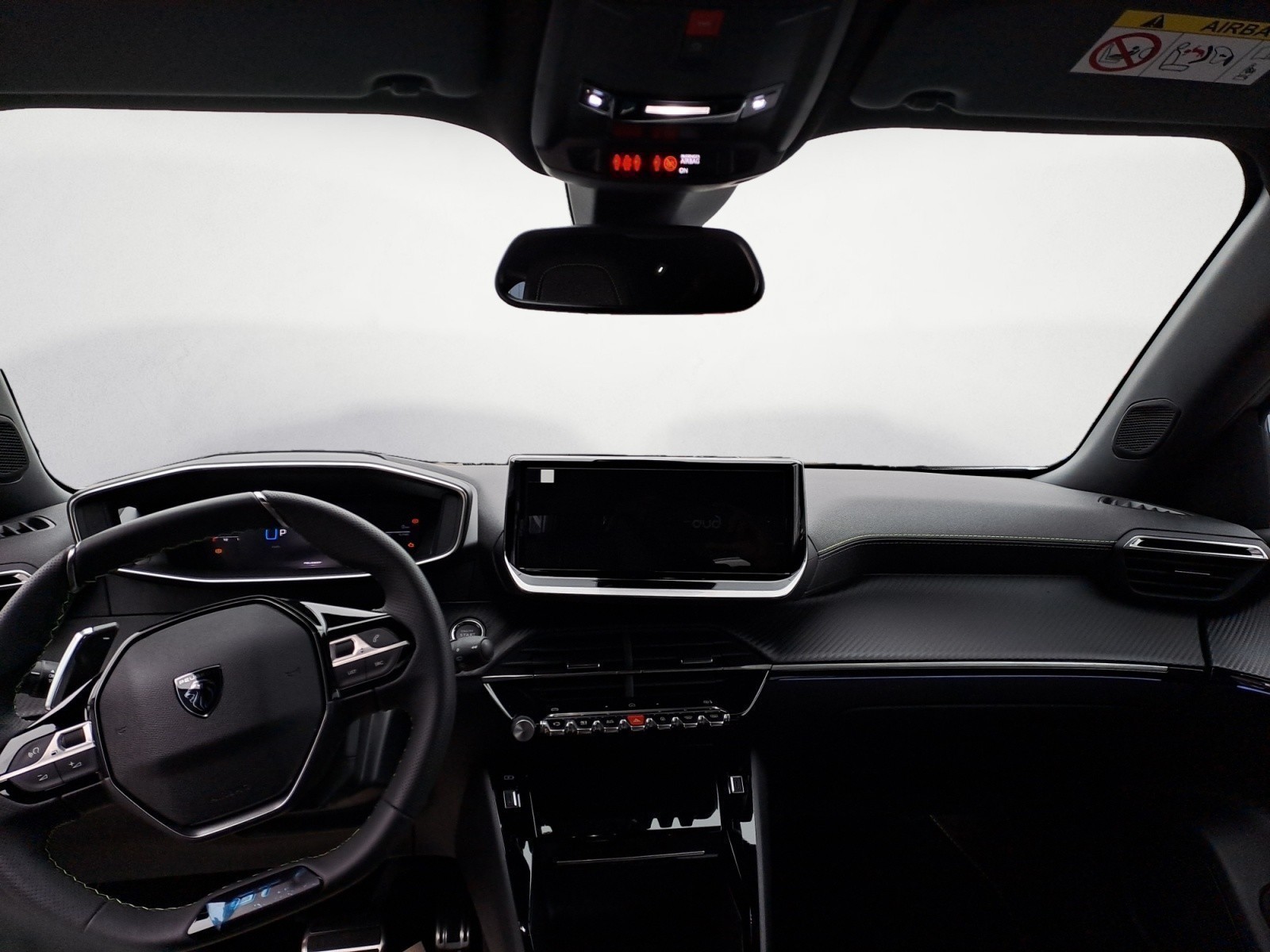 Peugeot - 2008 GT HYBRID 136 e-DSC6