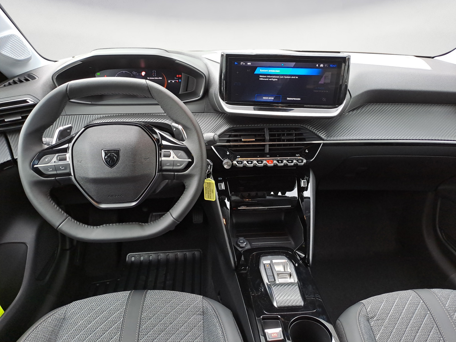 Peugeot - 208 Allure HYBRID 100 e-DSC6